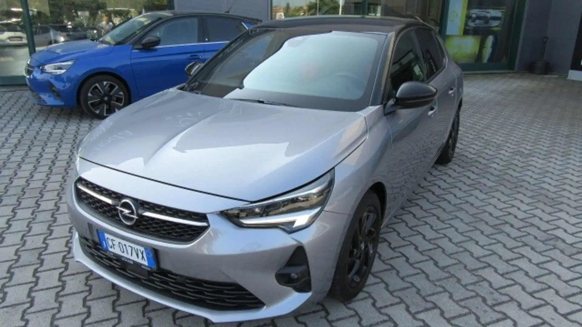 Opel Corsa 1.2 100 CV GS Line Grigio - 1