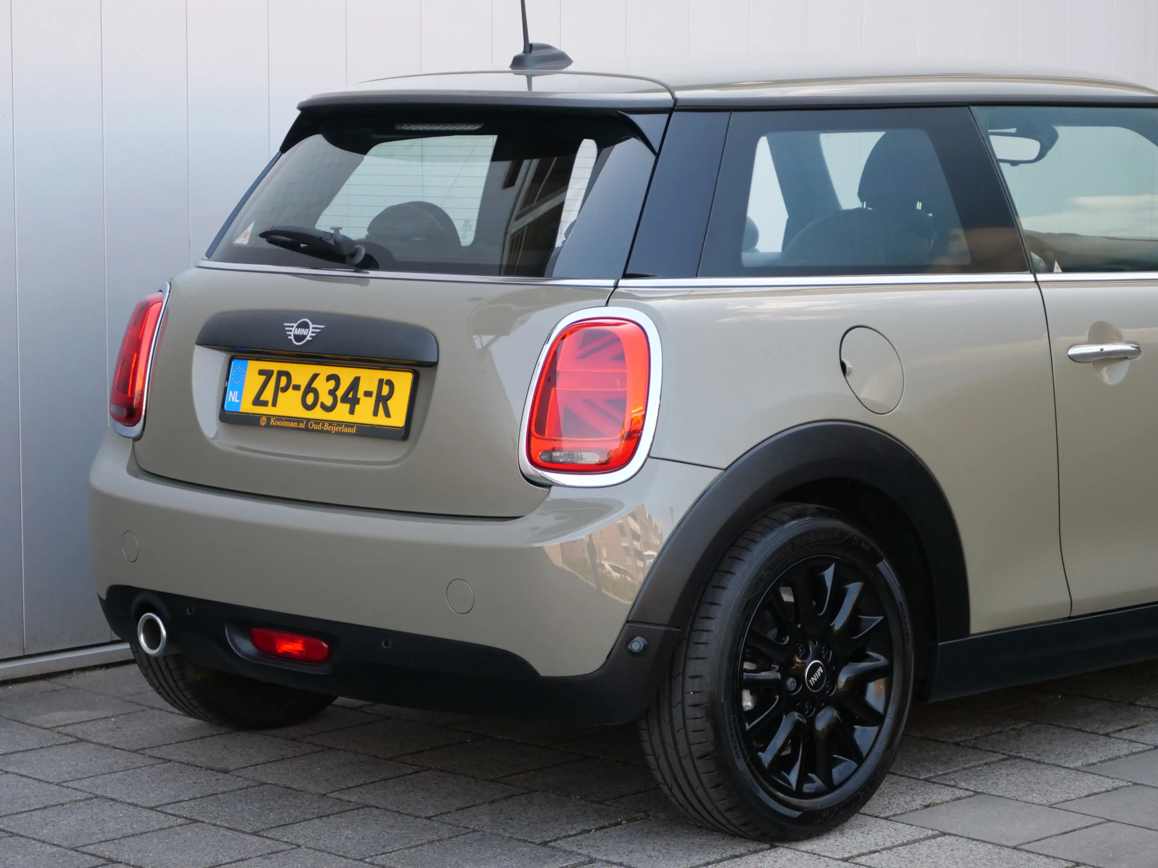 MINI One 3-Deurs 1.5 102 PK Navigatie / PDC / Cruise contro — photo 21