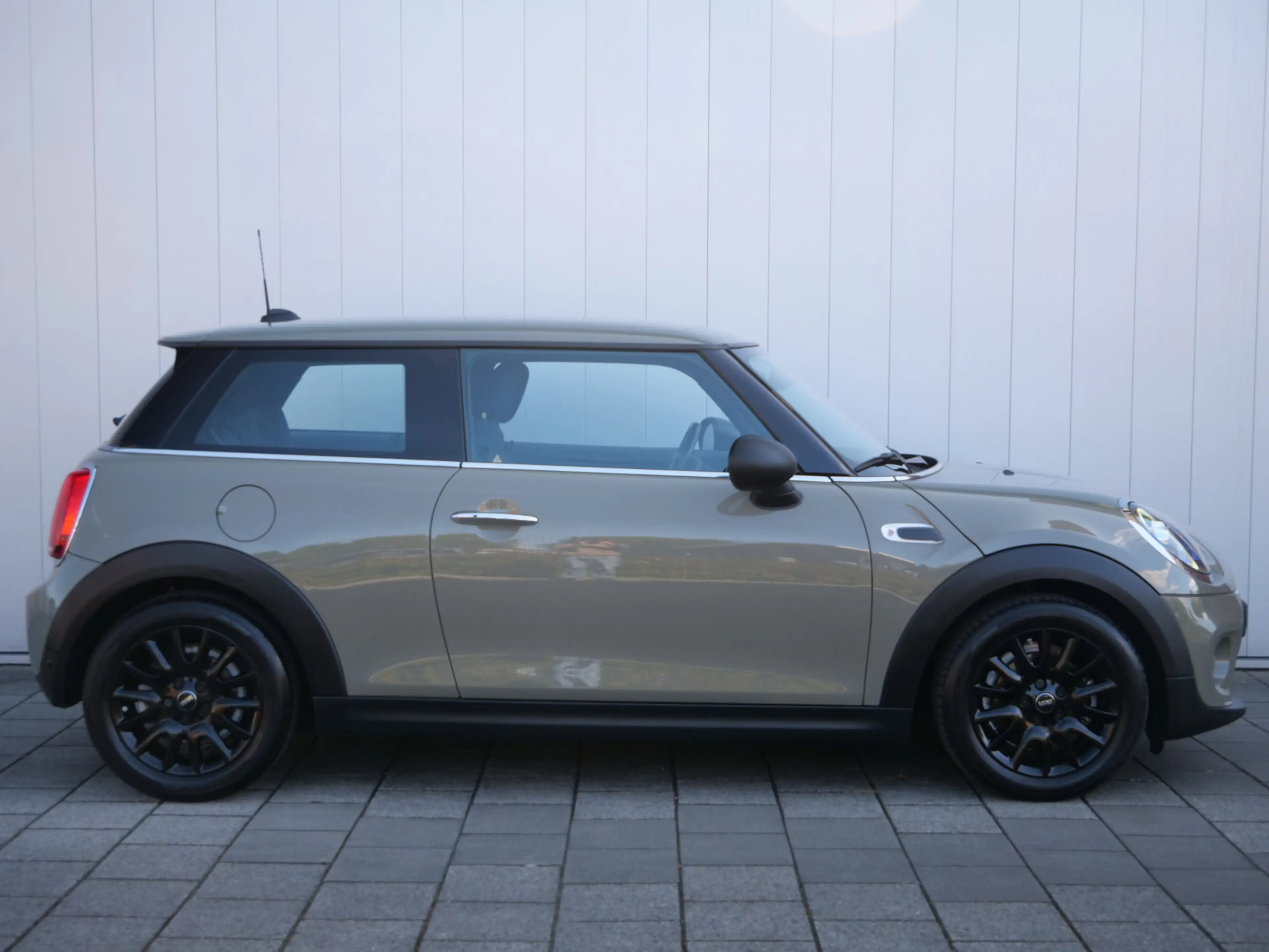 MINI One 3-Deurs 1.5 102 PK Navigatie / PDC / Cruise contro — photo 9