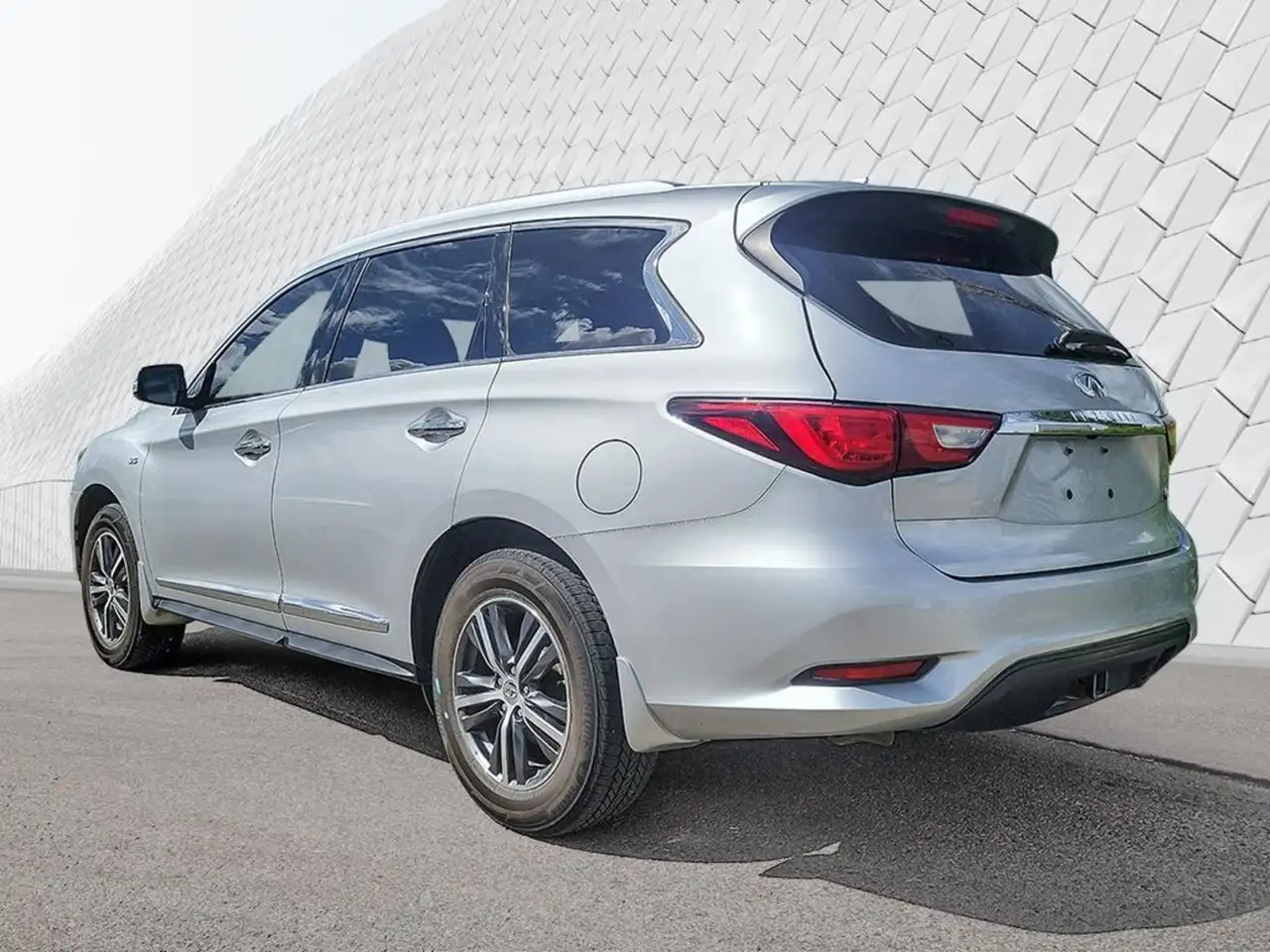 Infiniti QX60 photo Infiniti QX60