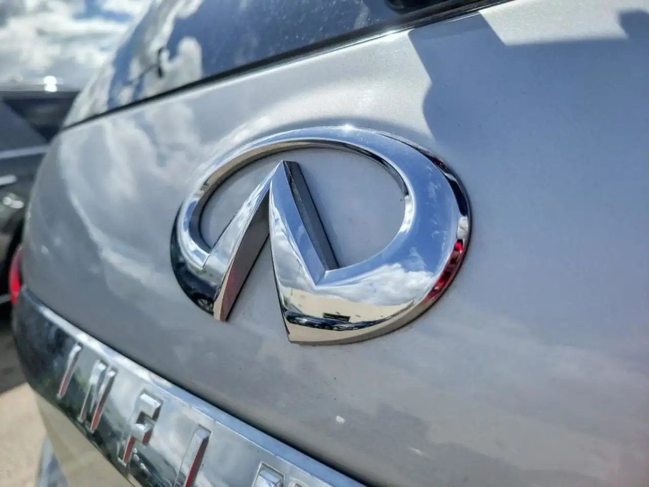 Infiniti QX60 photo Infiniti QX60