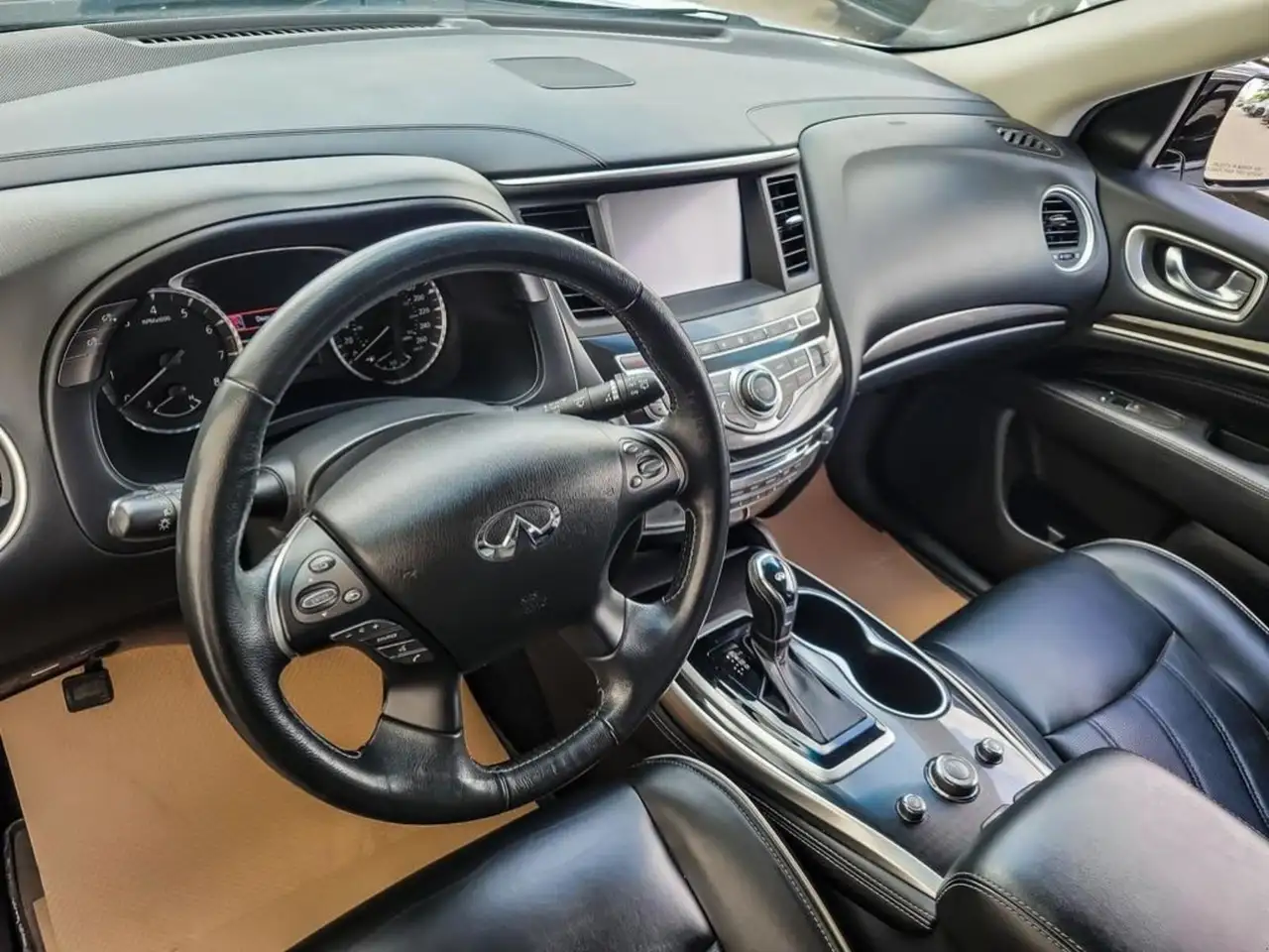 Infiniti QX60 photo Infiniti QX60