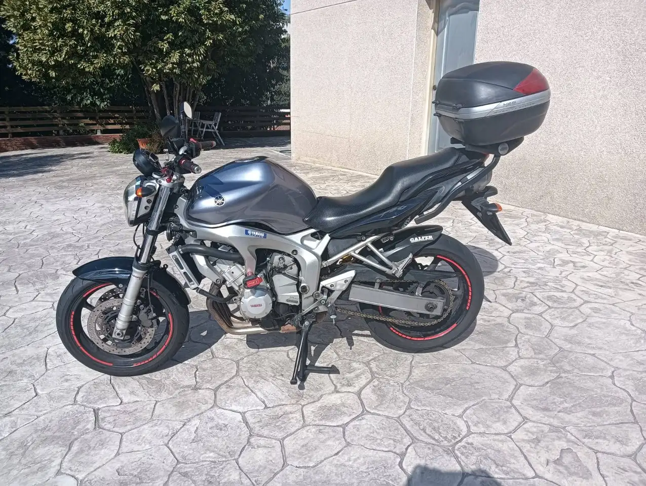 Yamaha FZ 6