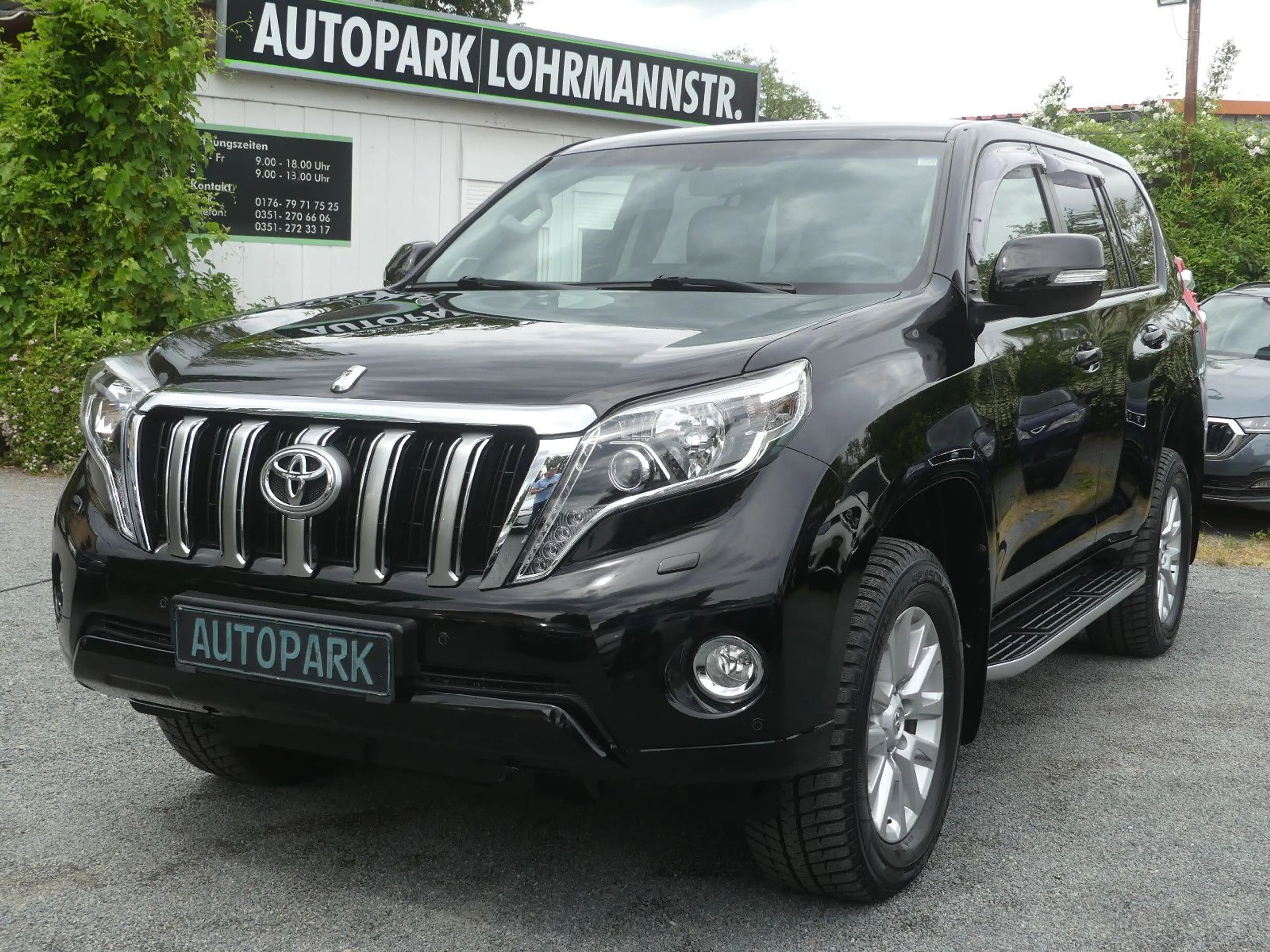 Toyota Land Cruiser Executive*Leder*Navi*AHK*Nr.19