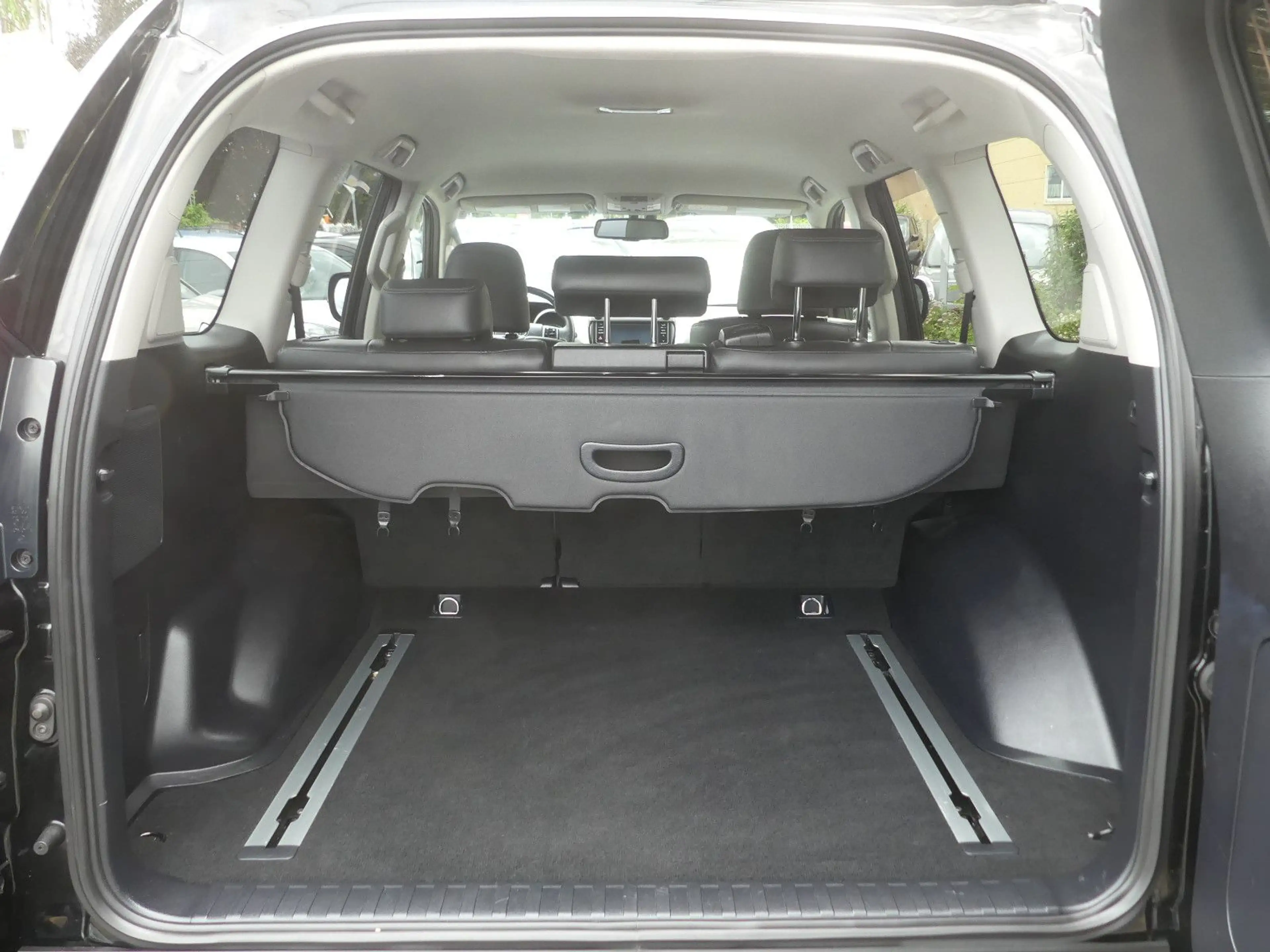 Toyota Land Cruiser Executive*Leder*Navi*AHK*Nr.19 — photo 10