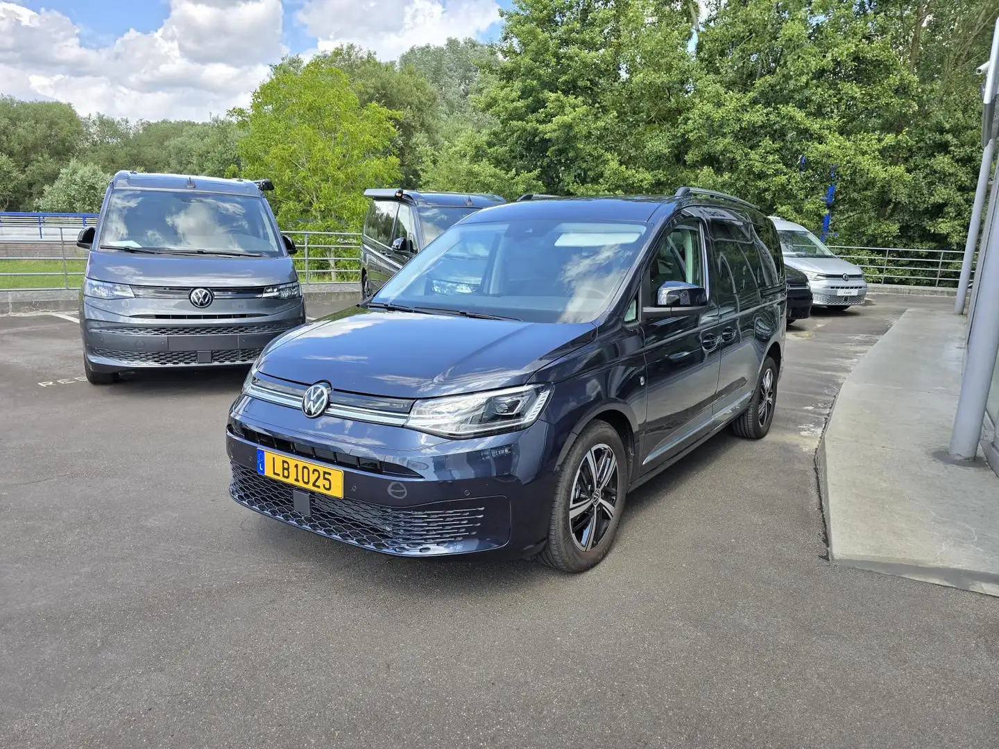 Volkswagen Caddy Style Maxi Bleu - 1