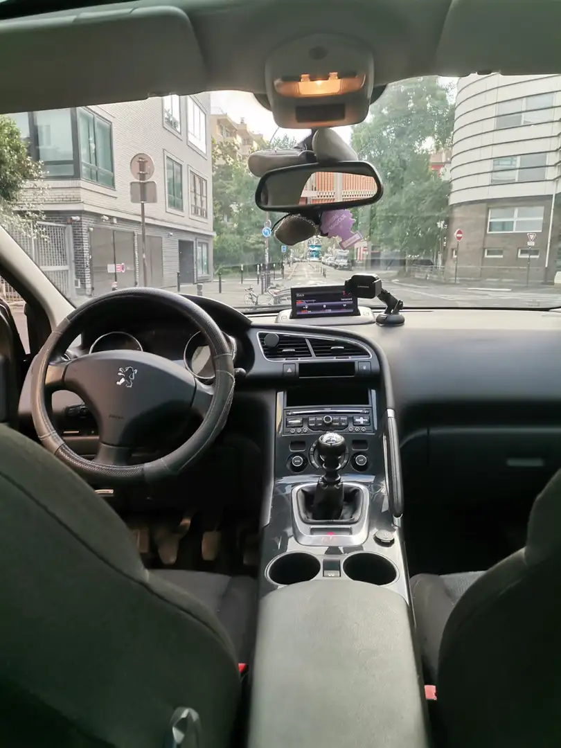 Peugeot 3008 1.6 HDi 16V 150ch FAP - 2