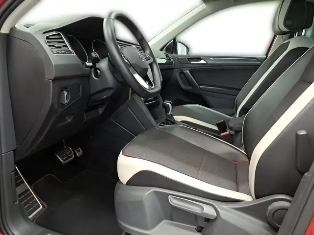 Volkswagen Tiguan view 9
