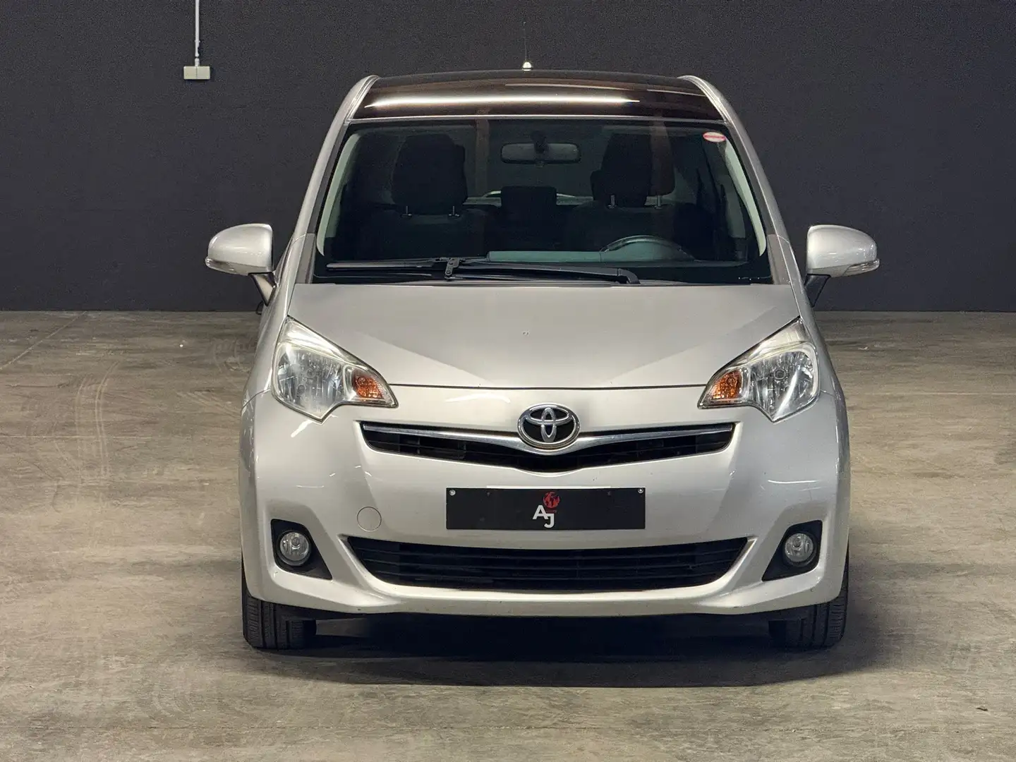 Toyota Verso-S 1.33 VVT-i Life // Panorama // Garantie Zilver - 2