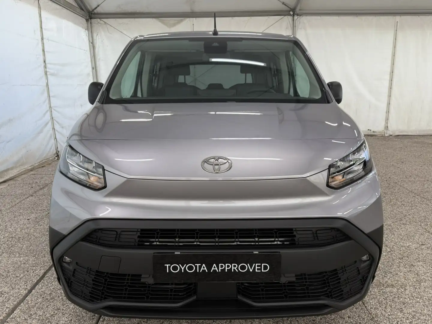 Toyota Proace 100cv S&S mt6 L1 D Lounge Argento - 2