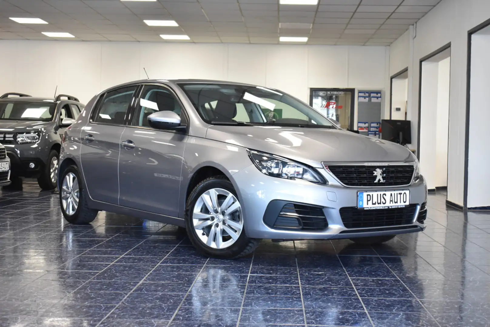 Peugeot 308 1.2 Lim Active Virtual Klimaaut PDC Grau - 1