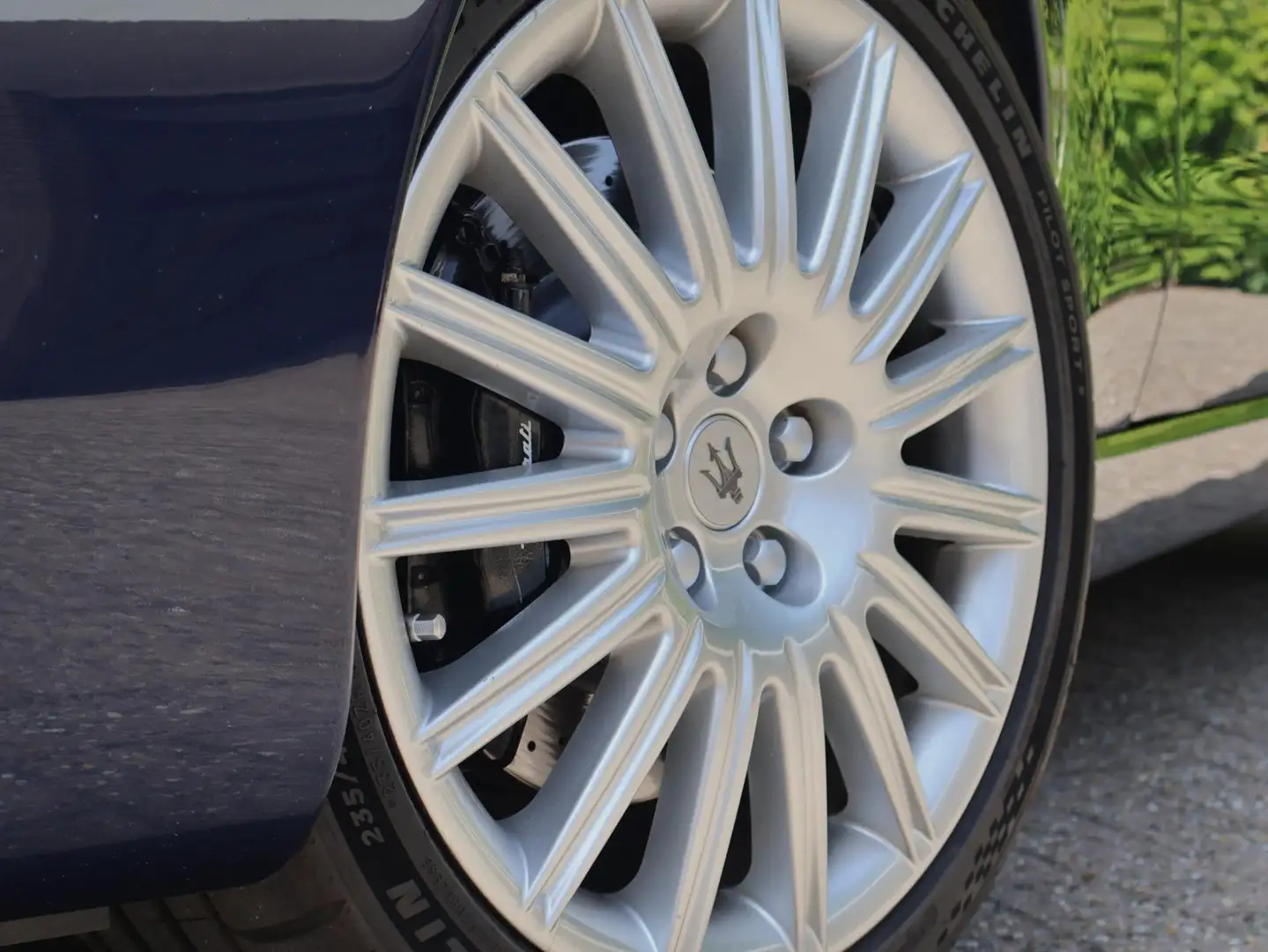 Maserati Spyder 4.2 Cambiocorsa Blau - 2