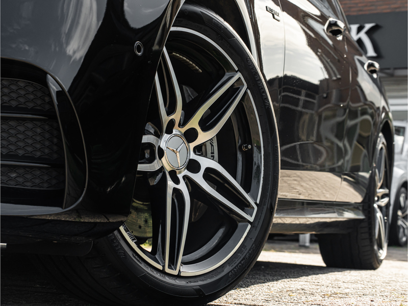 Mercedes-Benz E 43 AMG Estate 4MATIC Premium Plus PANO 19 INCH BURMESTER — photo 9