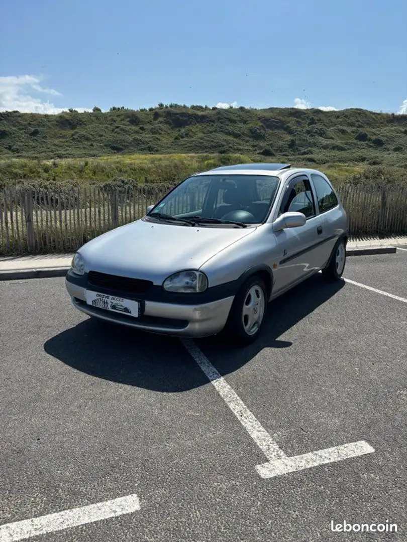 Opel Corsa 1.2 Grau - 1