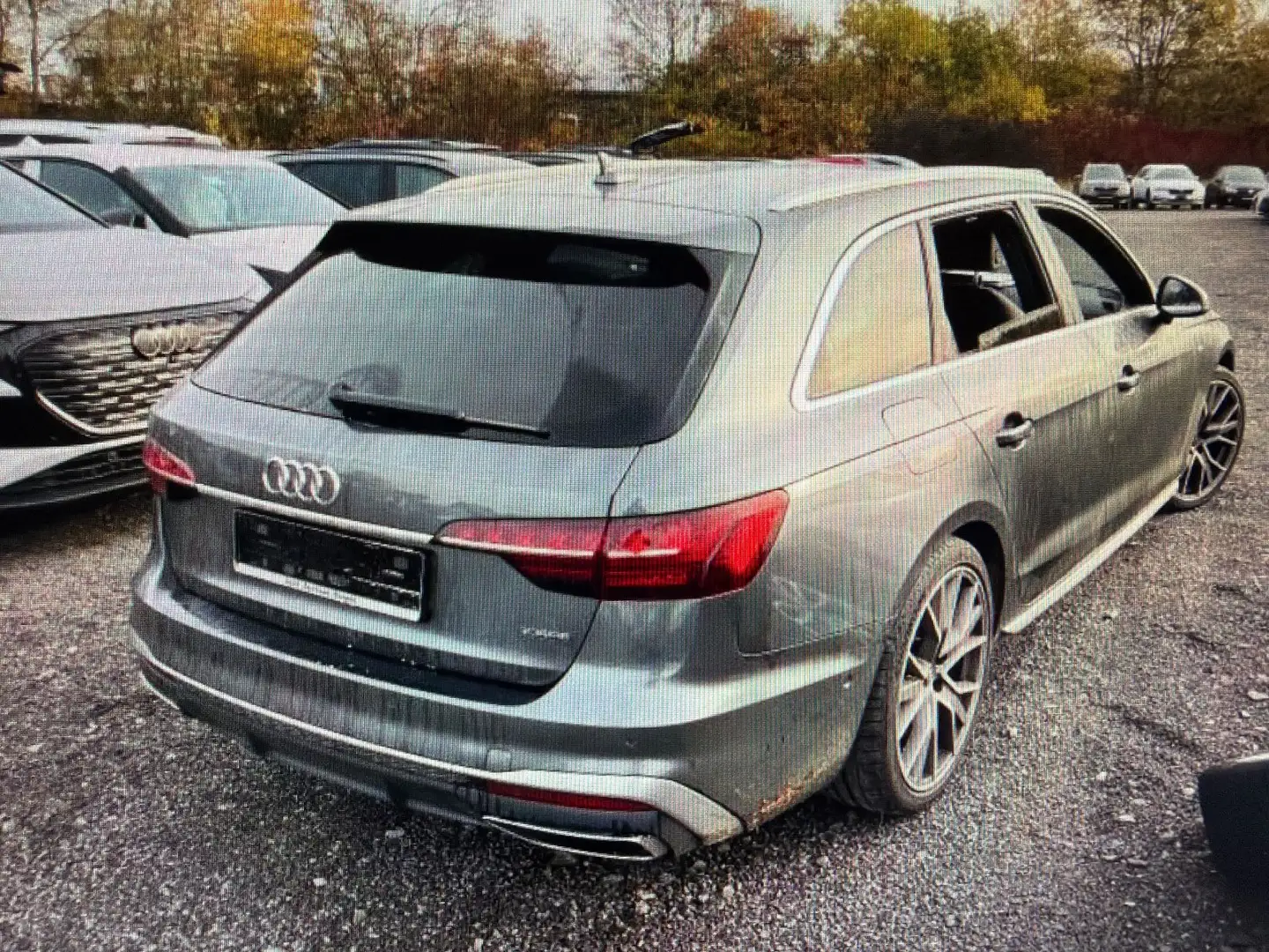 Audi A4 Avant 45 TFSI quattro/3 X S line/Head-up/Led/ Grau - 2