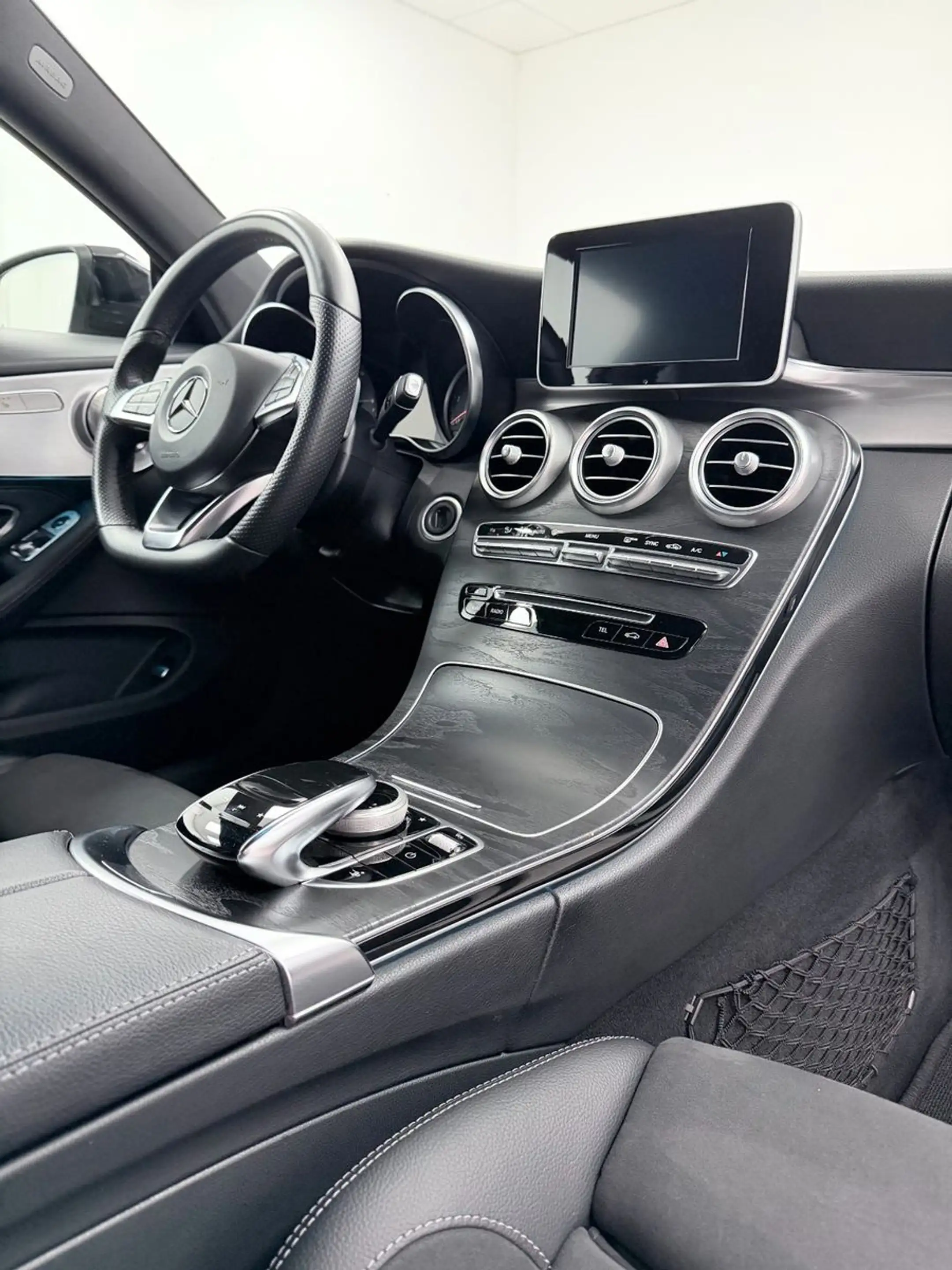 Mercedes-Benz C 250 C Coupe-AMG-NAVI-LED-SHZ-NIGHT-BURM — photo 19
