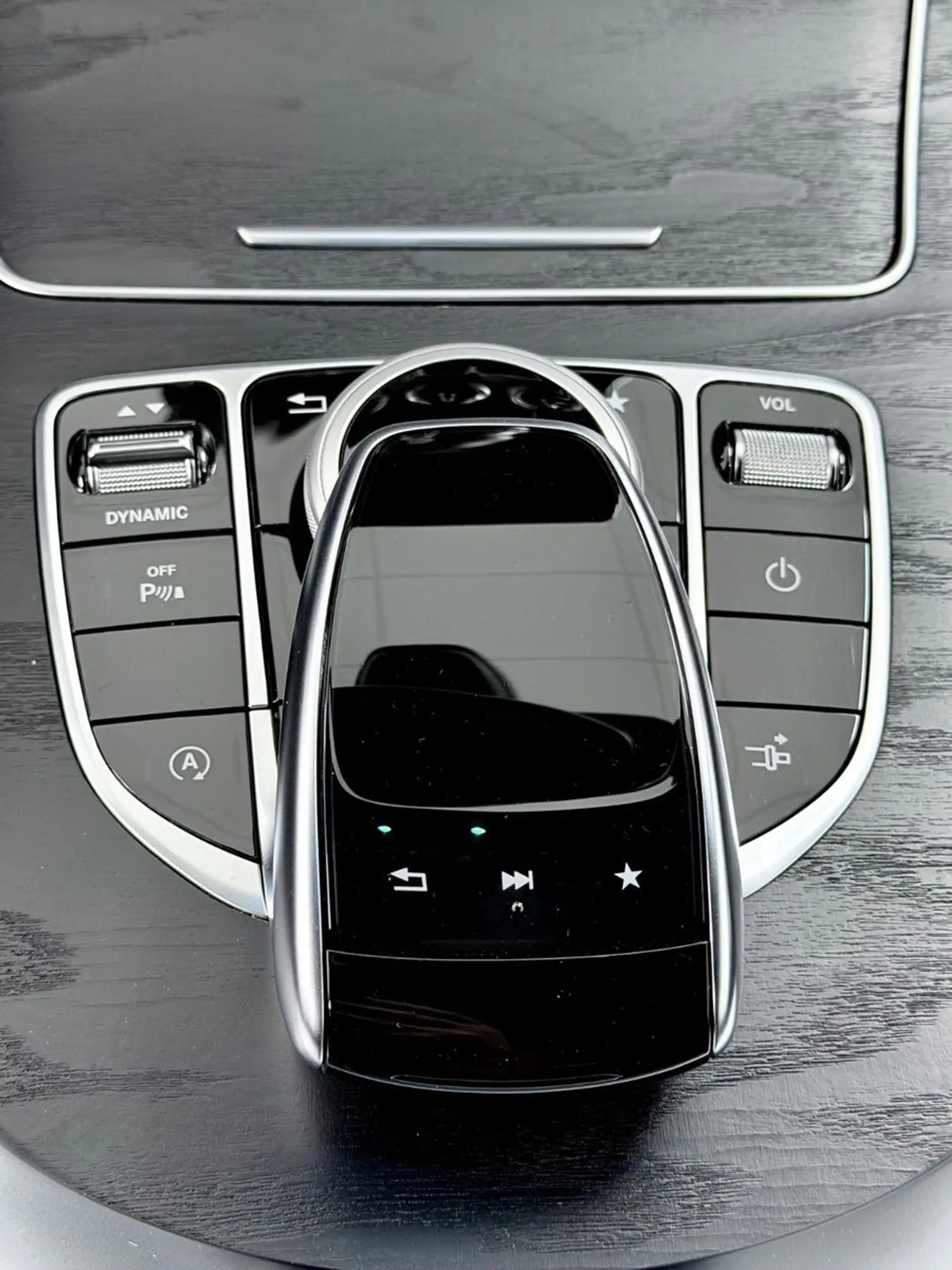 Mercedes-Benz C 250 C Coupe-AMG-NAVI-LED-SHZ-NIGHT-BURM — photo 25