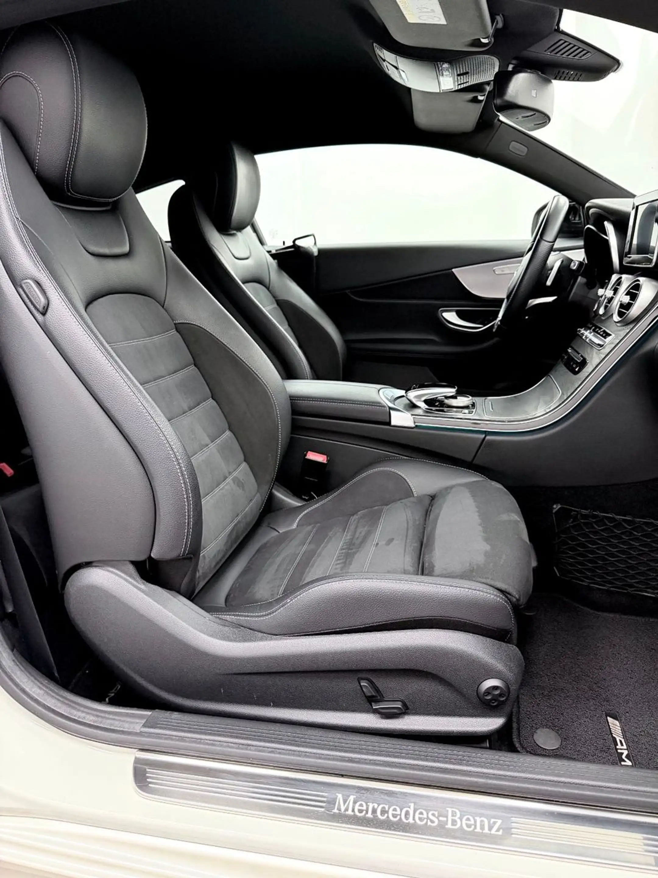 Mercedes-Benz C 250 C Coupe-AMG-NAVI-LED-SHZ-NIGHT-BURM — photo 17