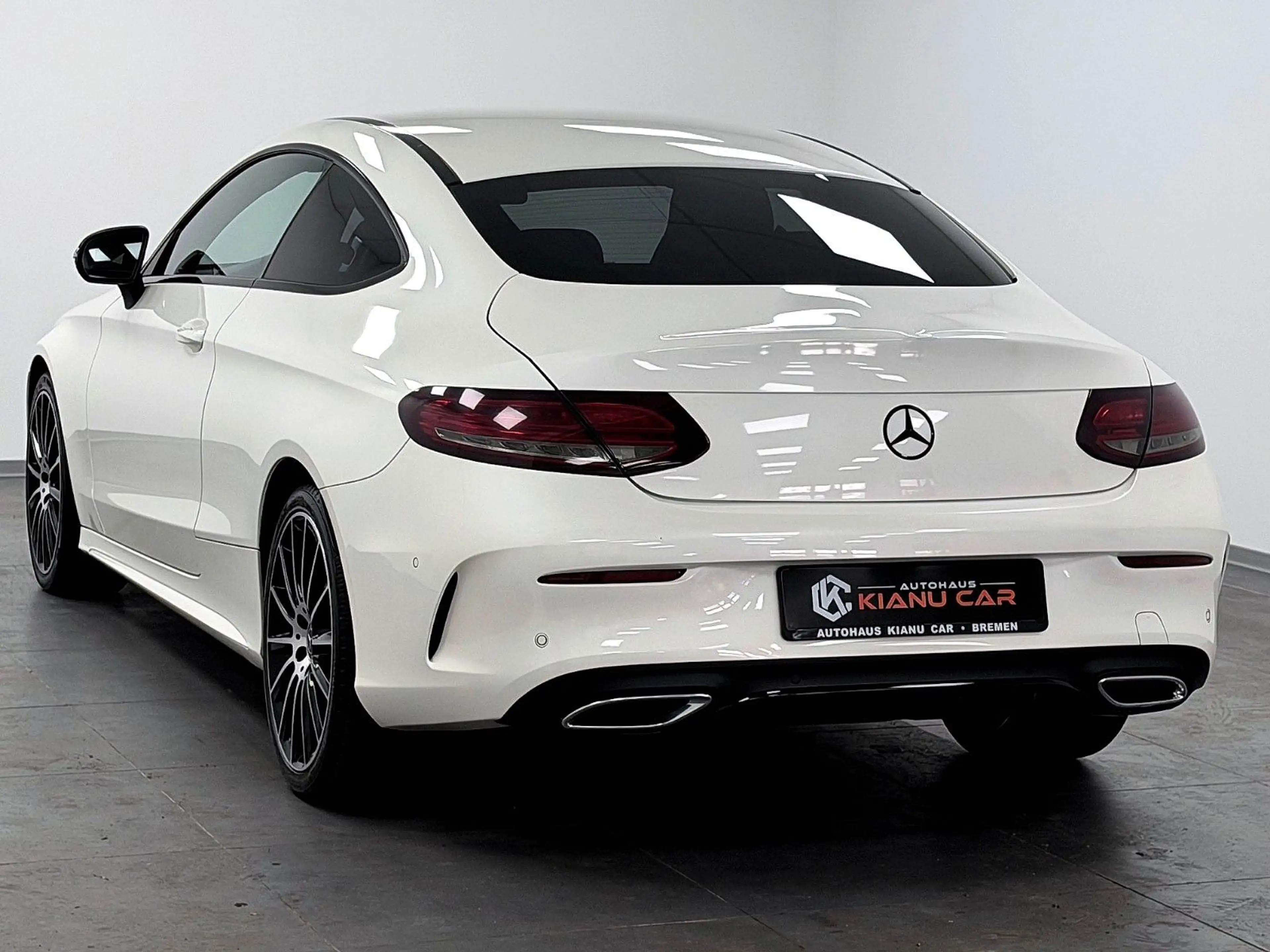 Mercedes-Benz C 250 C Coupe-AMG-NAVI-LED-SHZ-NIGHT-BURM — photo 5