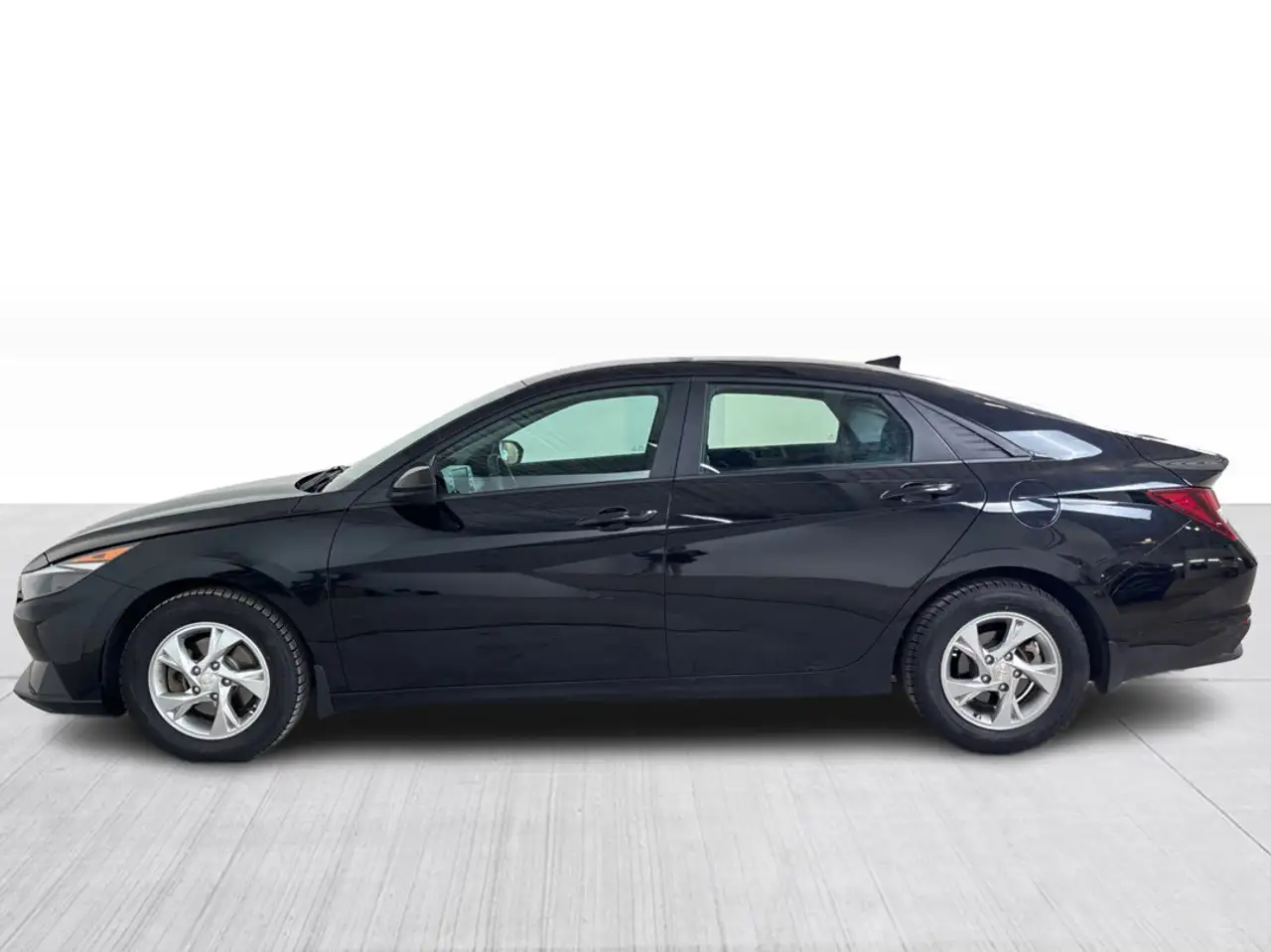 Hyundai ELANTRA снимка Hyundai ELANTRA