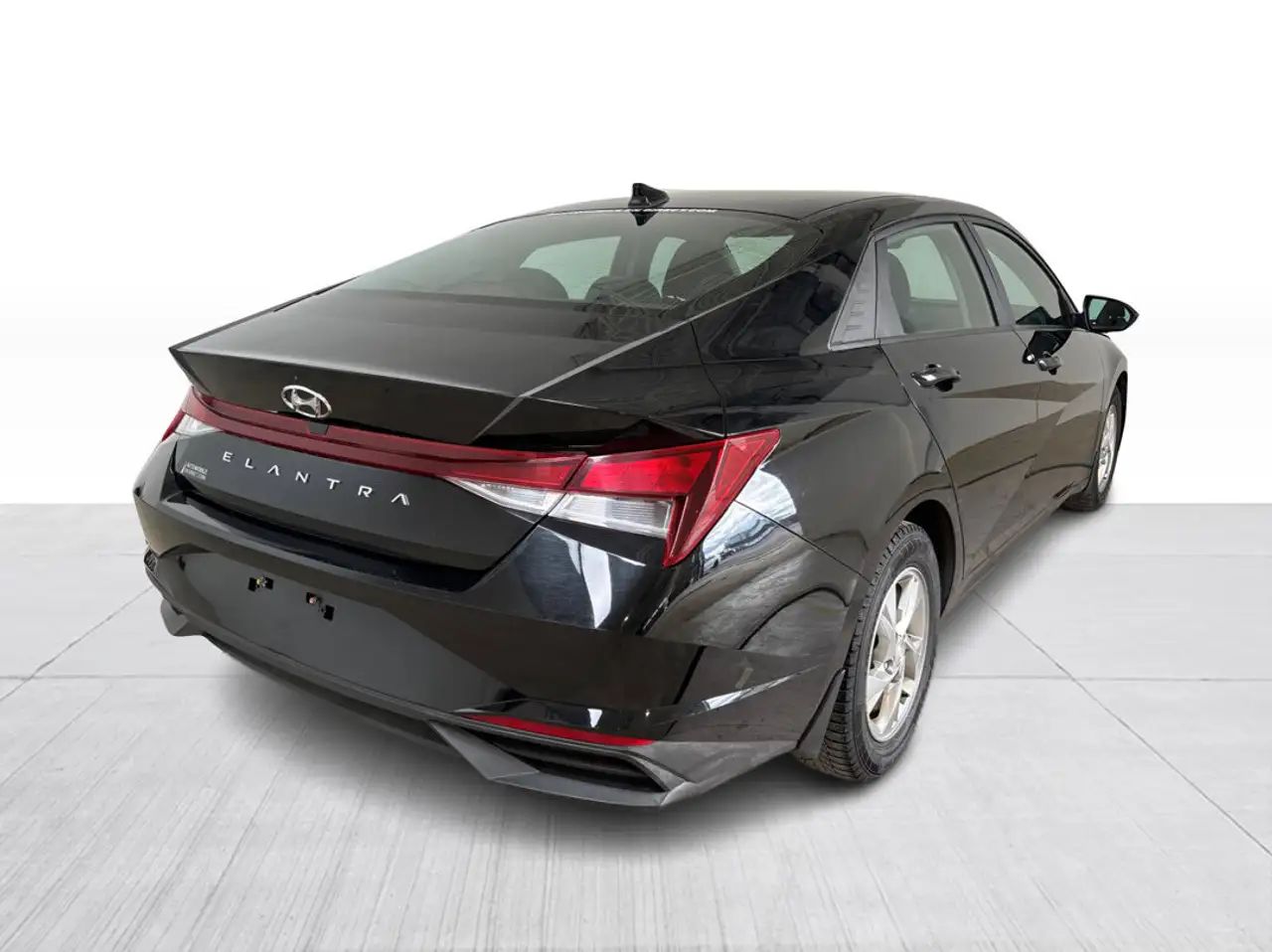 Hyundai ELANTRA снимка Hyundai ELANTRA