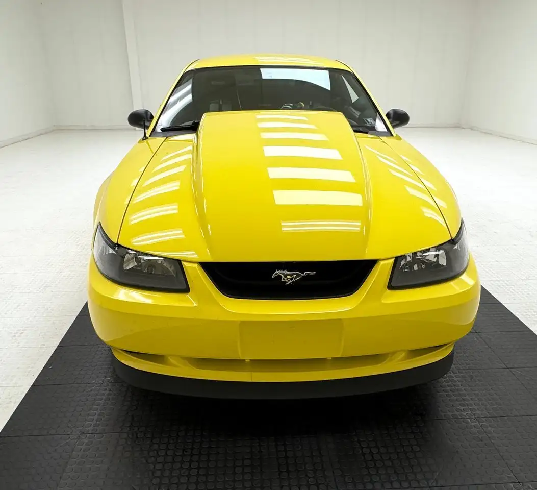 Ford Mustang GT Coupe, foto 8