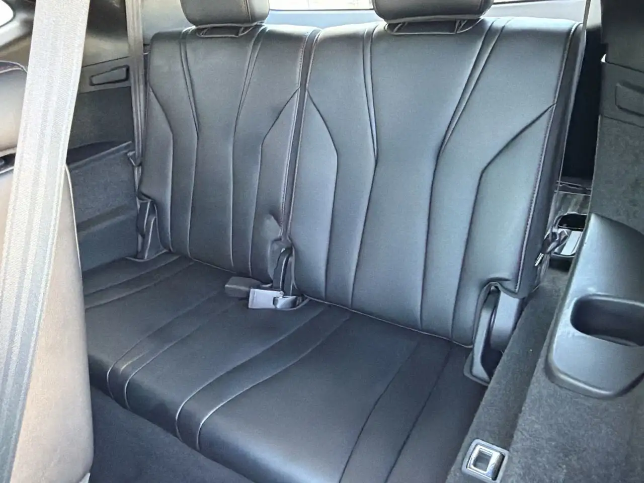 Acura MDX снимка Acura MDX