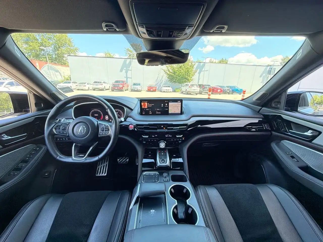 Acura MDX снимка Acura MDX
