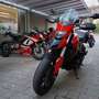 Ducati Hyperstrada Rood - thumbnail 4