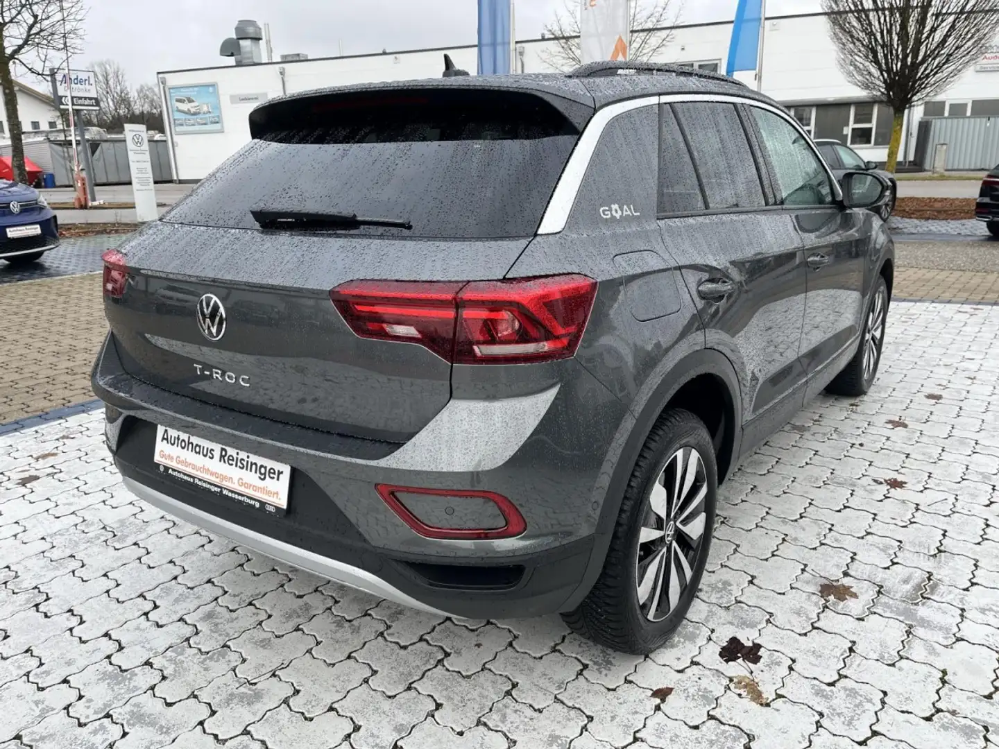 Volkswagen T-Roc 1.0 TSI Goal (APP,NAVI,LED,ACC,Park-Assist) Klima Grau - 2