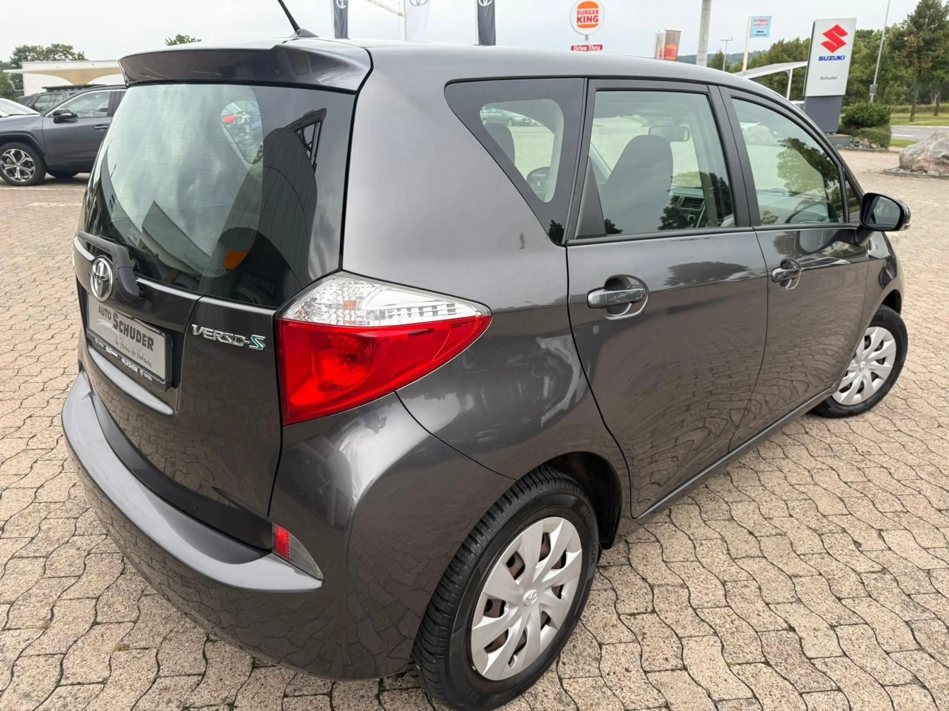 Toyota Verso-S Life **RÜCKFAHRKAMERA** — photo 5