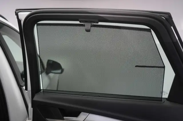 Audi Q5 view 9