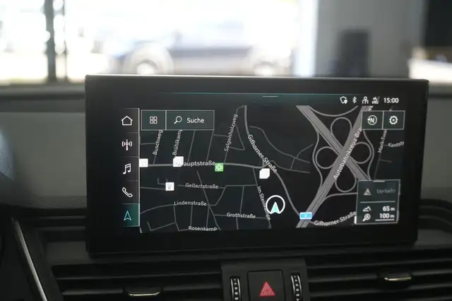 Audi Q5 view 13