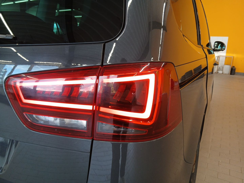SEAT Alhambra 1.4 TSI Style DSG *7-Sitzer*AHK*R-CAM* — photo 9