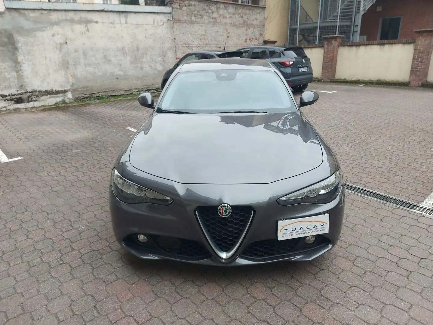 Alfa Romeo Giulia Super 2.2 JTD 150 CV Grigio - 2