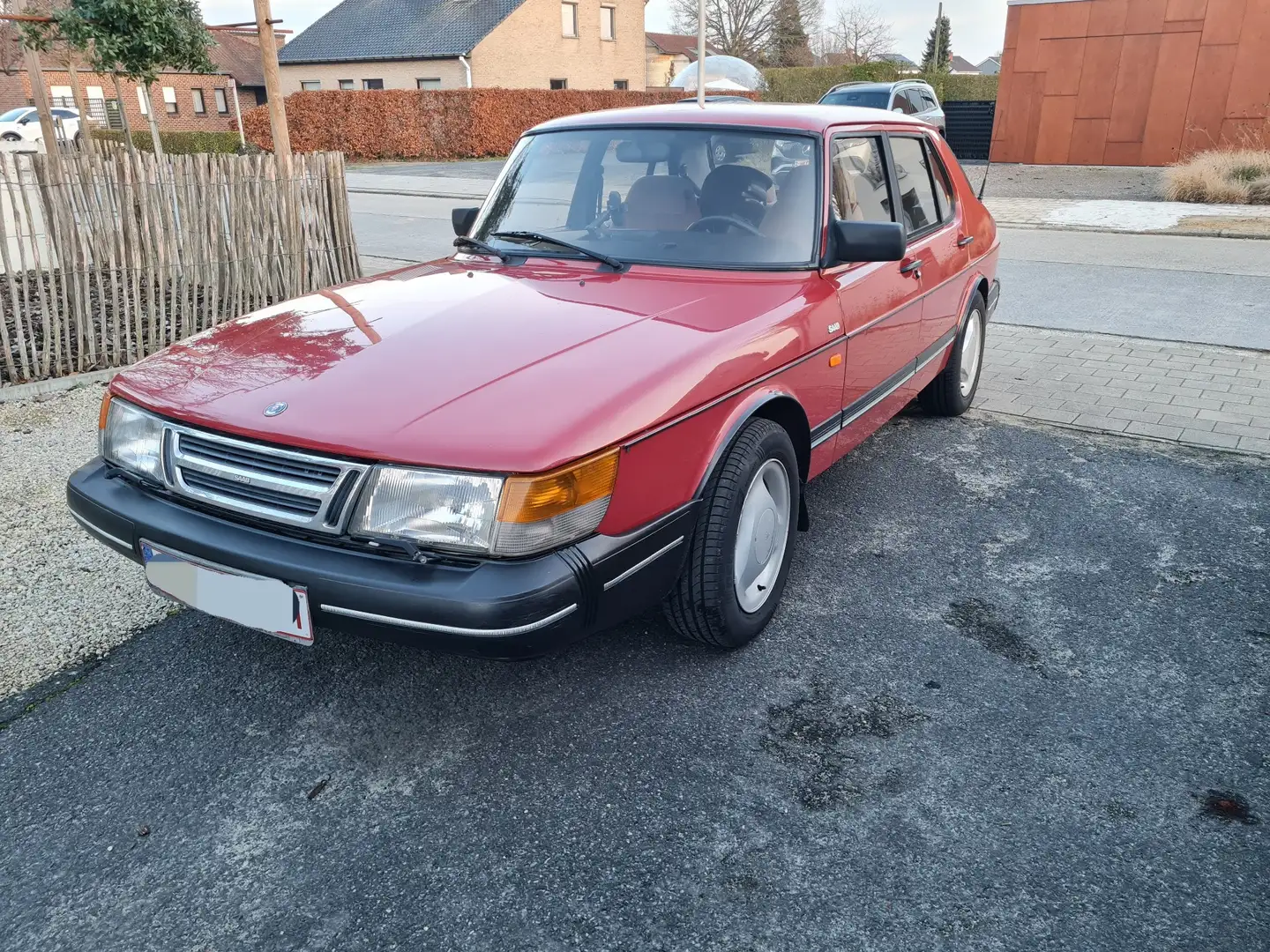 Saab 900 i 16 - 1