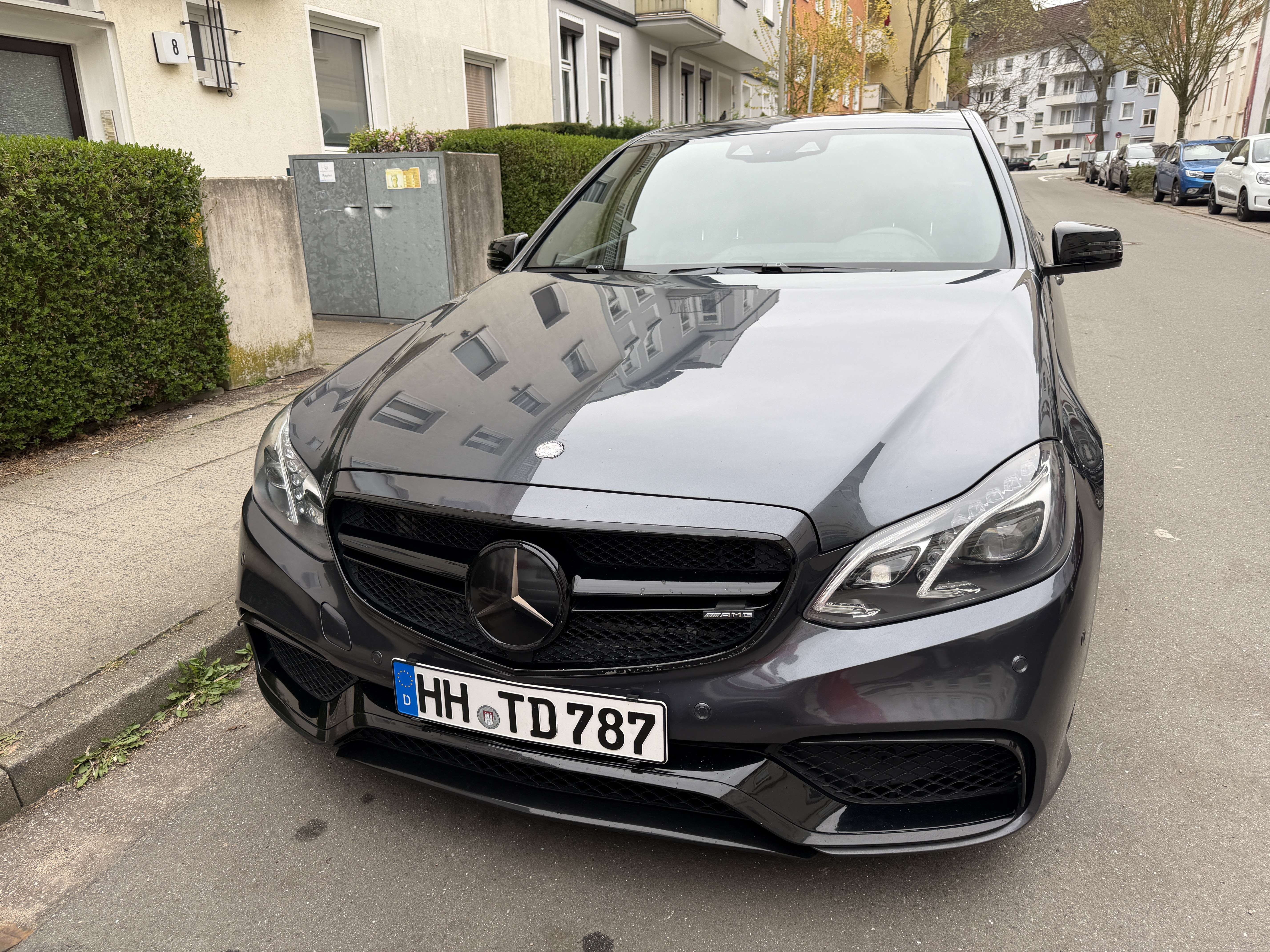 Second hand Mercedes Benz E-Class 400