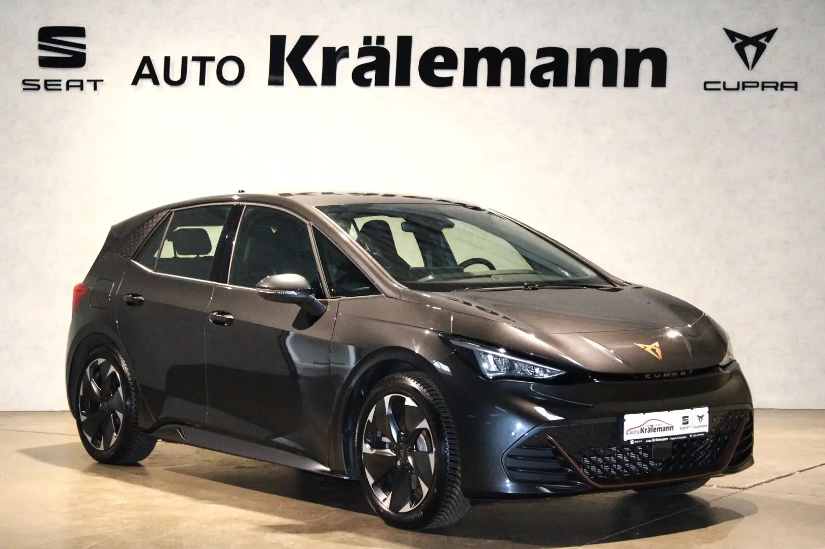 CUPRA Born 150 KW*Navi*LED*Allwetterreifen* Grau - 1