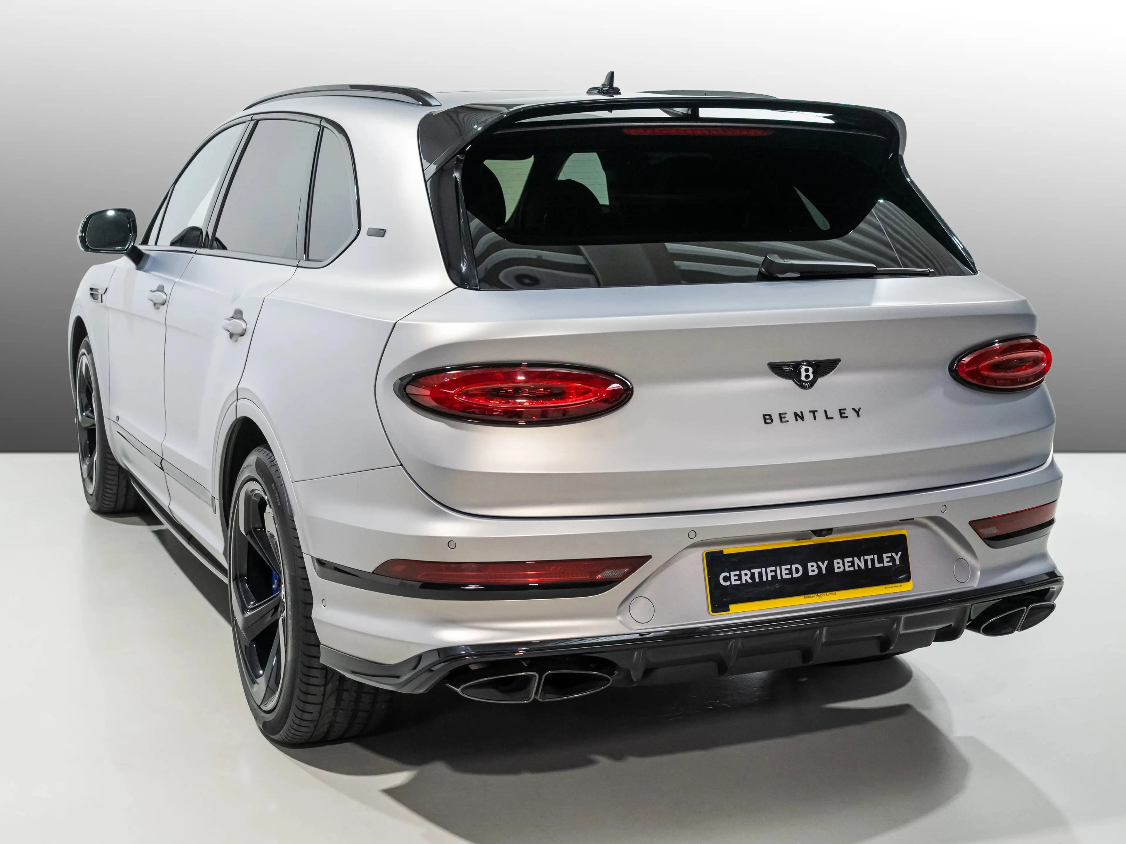 Bentley Bentayga S V8 Black Edition | Bentley Nürnberg — photo 3