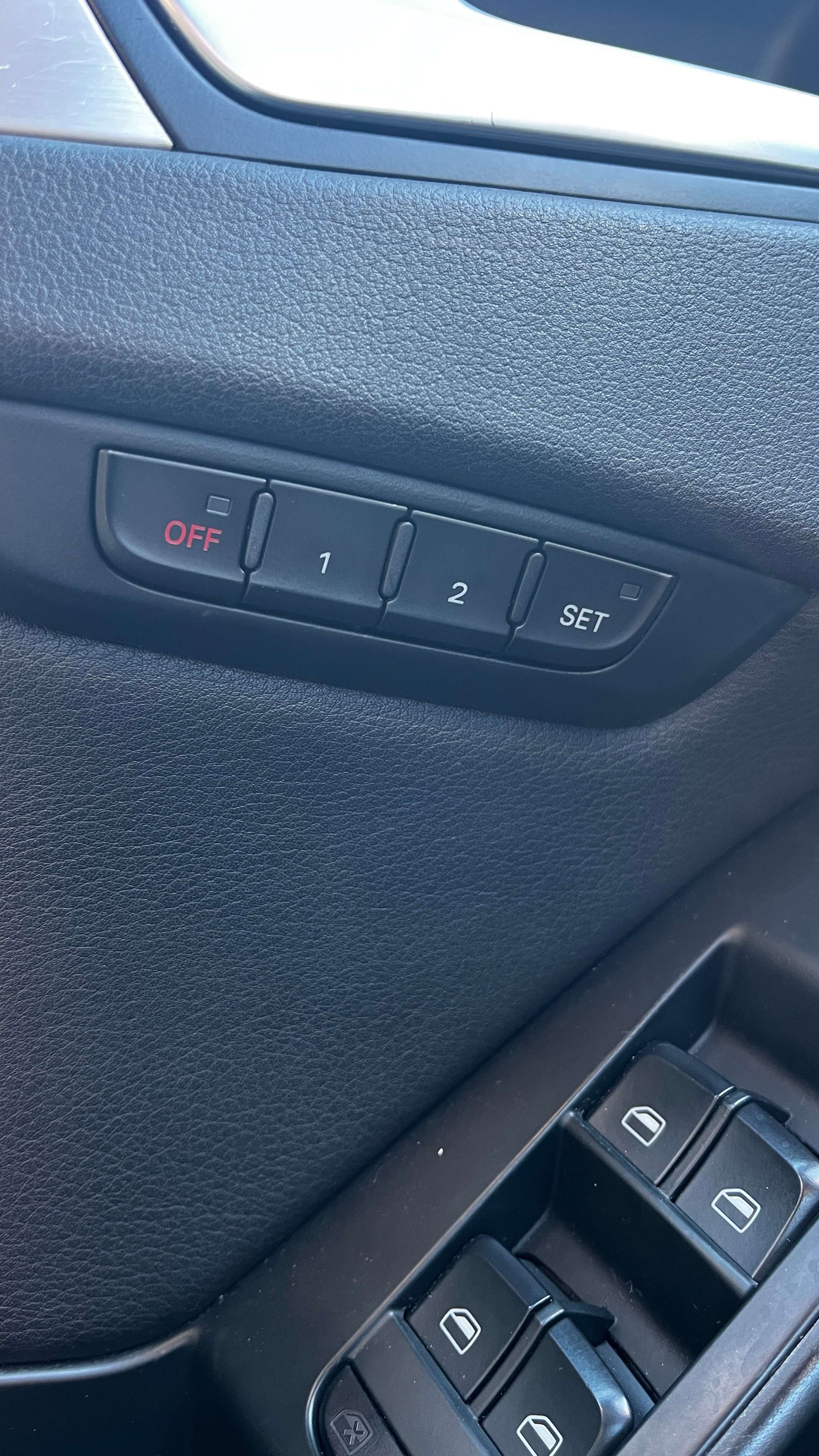2015 Audi A4 Progressiv plus thumb 6