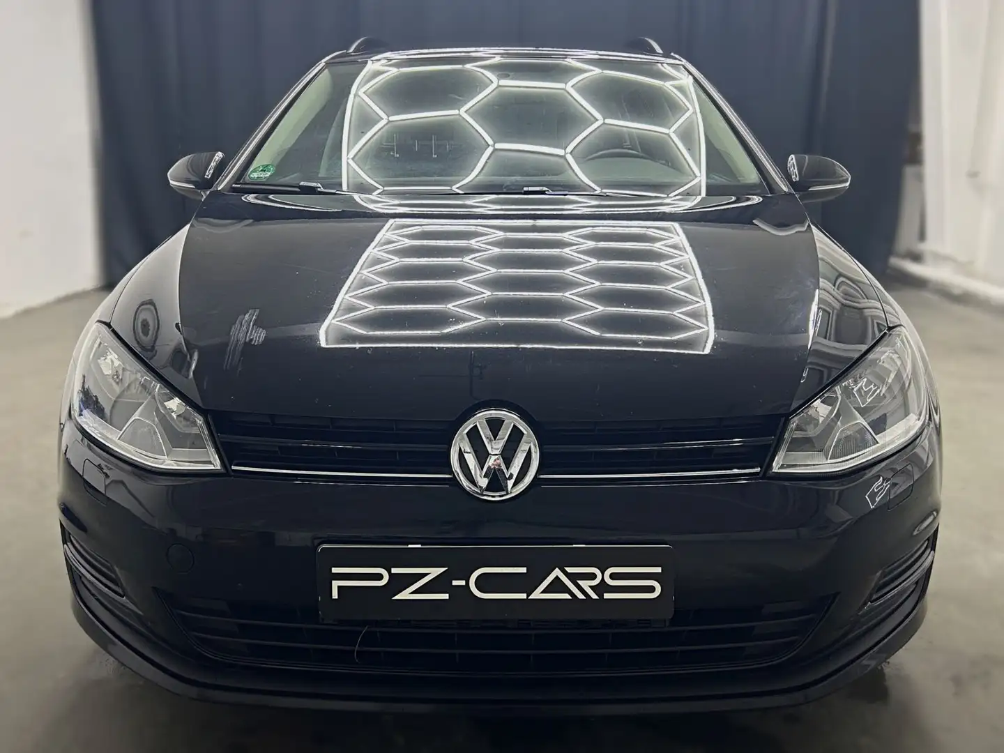 Volkswagen Golf VII 1.6 TDI|Navi|Sitzhz|AC|ZRgew|Scheckheft Černá - 2