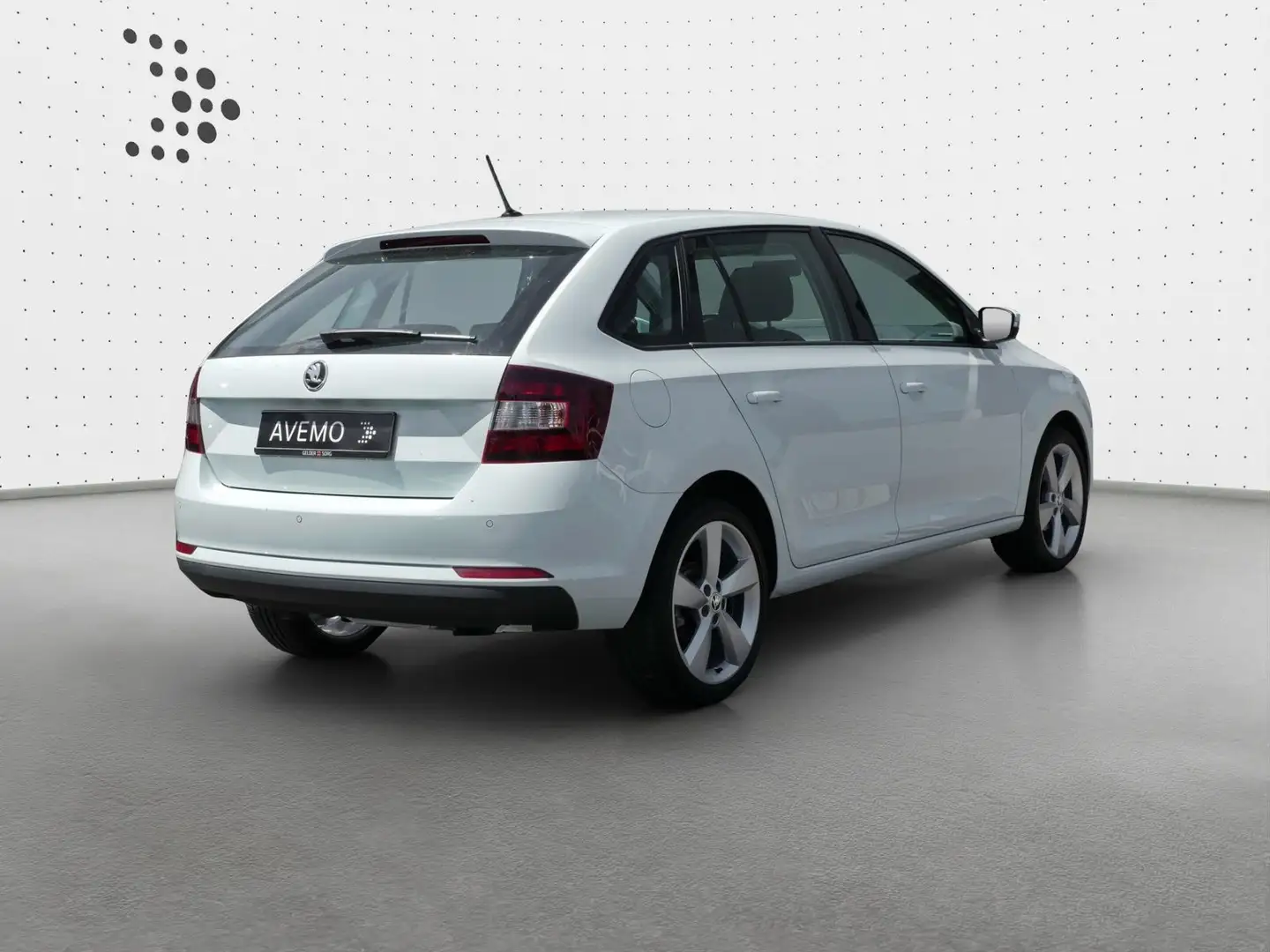 Skoda Spaceback Active 1,0l TSI KLIMA Weiß - 2
