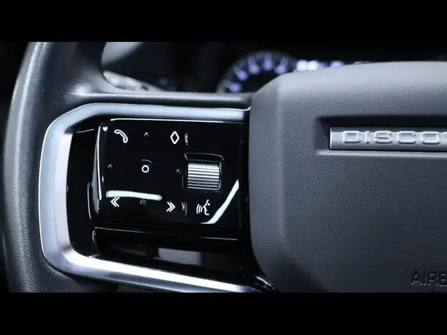 Land Rover Discovery Sport view 15