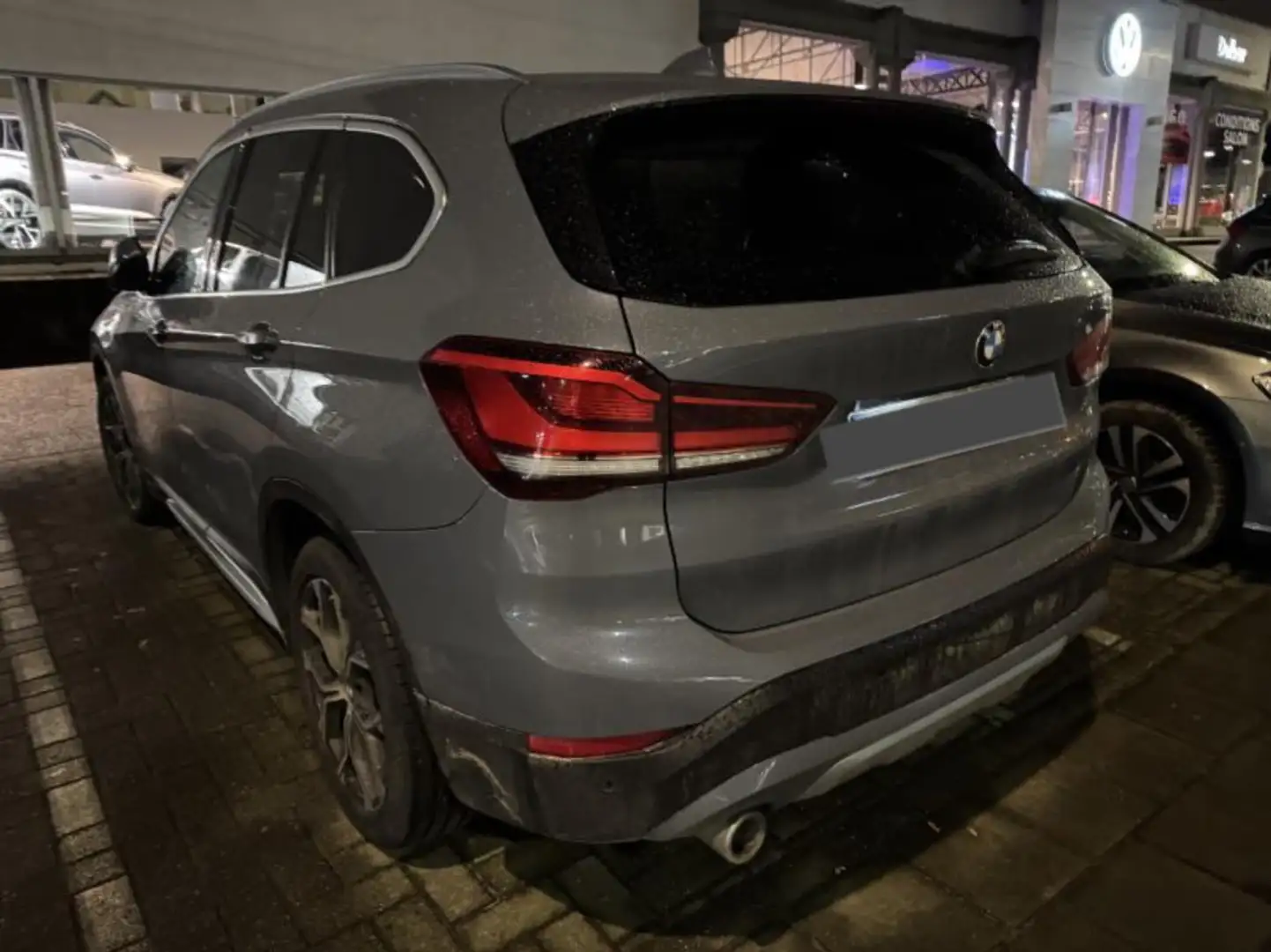 BMW X1 1.5dA sDrive16 1er propriétaire garantie 1 an Gris - 2