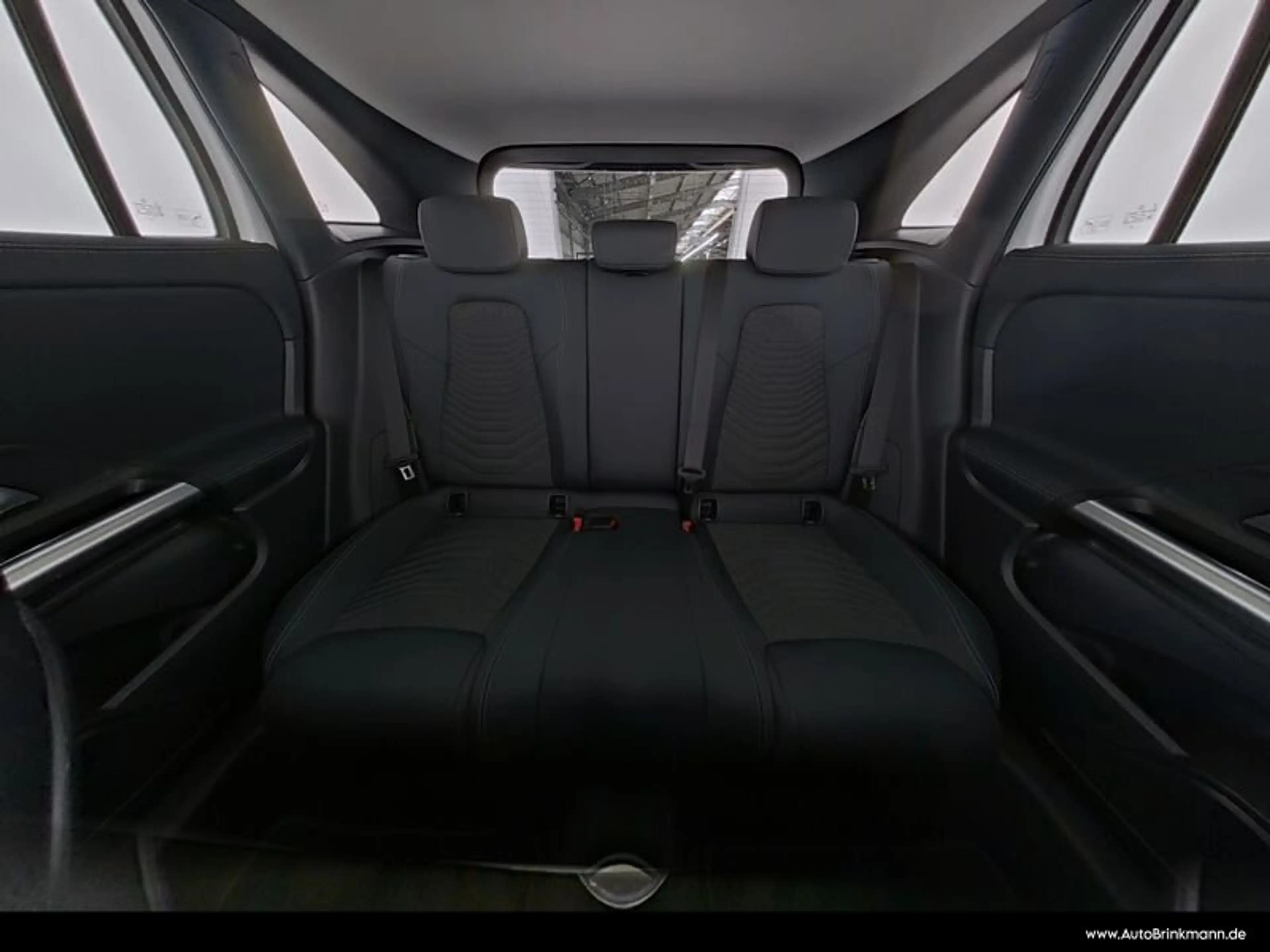 Mercedes-Benz GLA 200 GLA 200 PROGRESSIVE/PANORAMA/LED/KAMERA Panorama — photo 8
