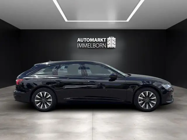 Audi A6 view 7