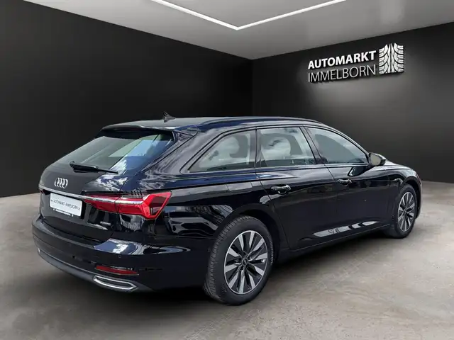 Audi A6 view 6