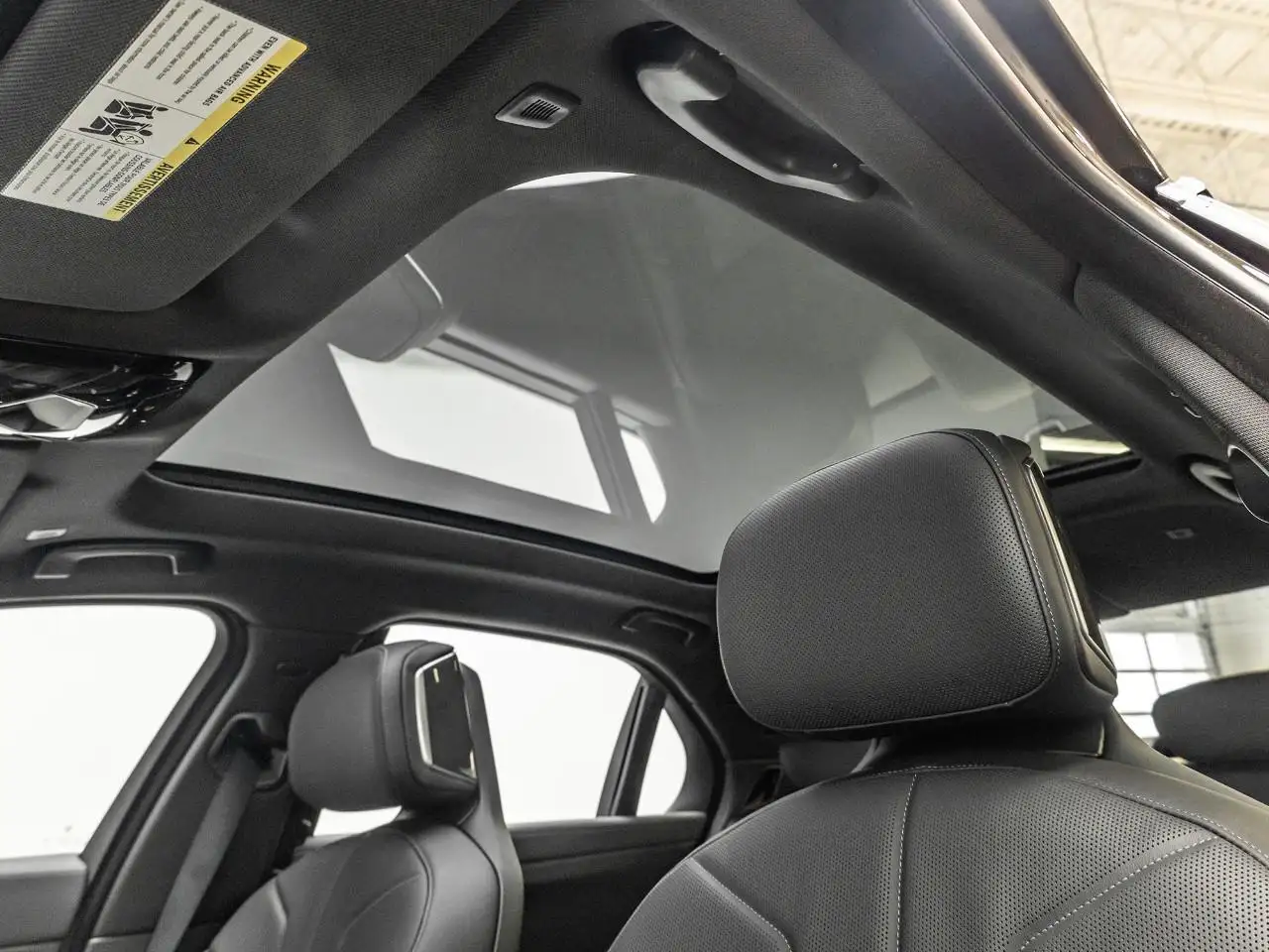 BMW 7 Series снимка BMW 7 Series