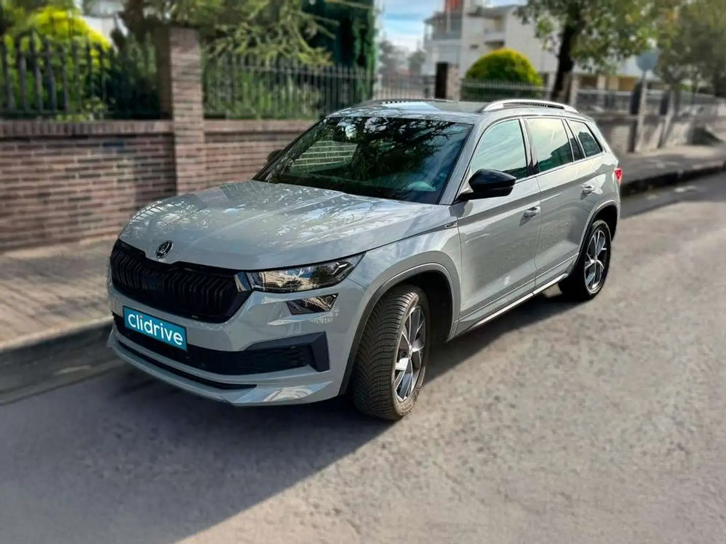 Skoda Kodiaq 2.0TDI Sportline 4x2 DSG 110kW Gris - 2