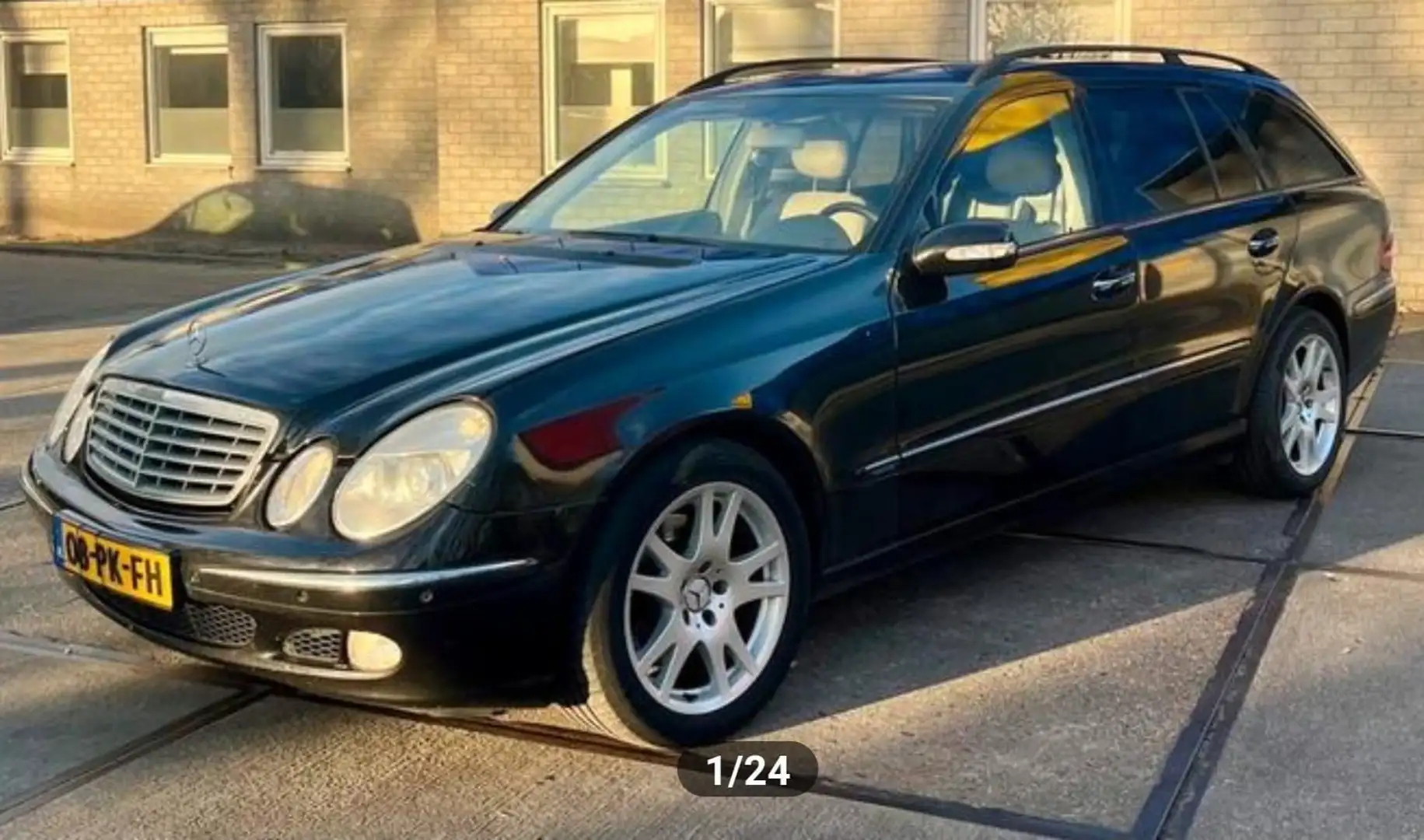 Mercedes-Benz E 320 Elegance Negru - 1